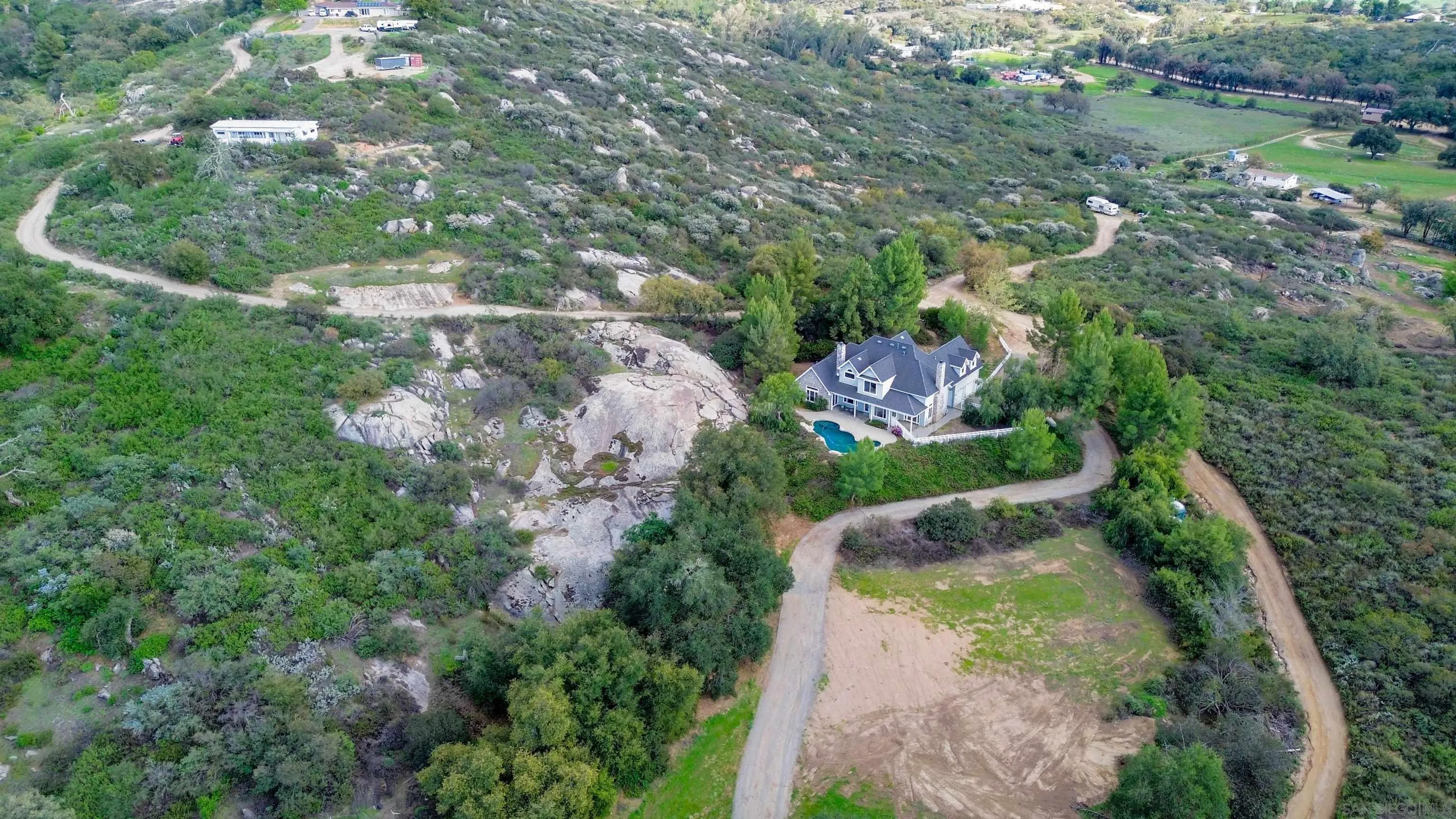 https://cdn.realtyfeed.com/cdn/127/250022901/a0fc0375a29fc34f4fb6bd5389068af5.webp