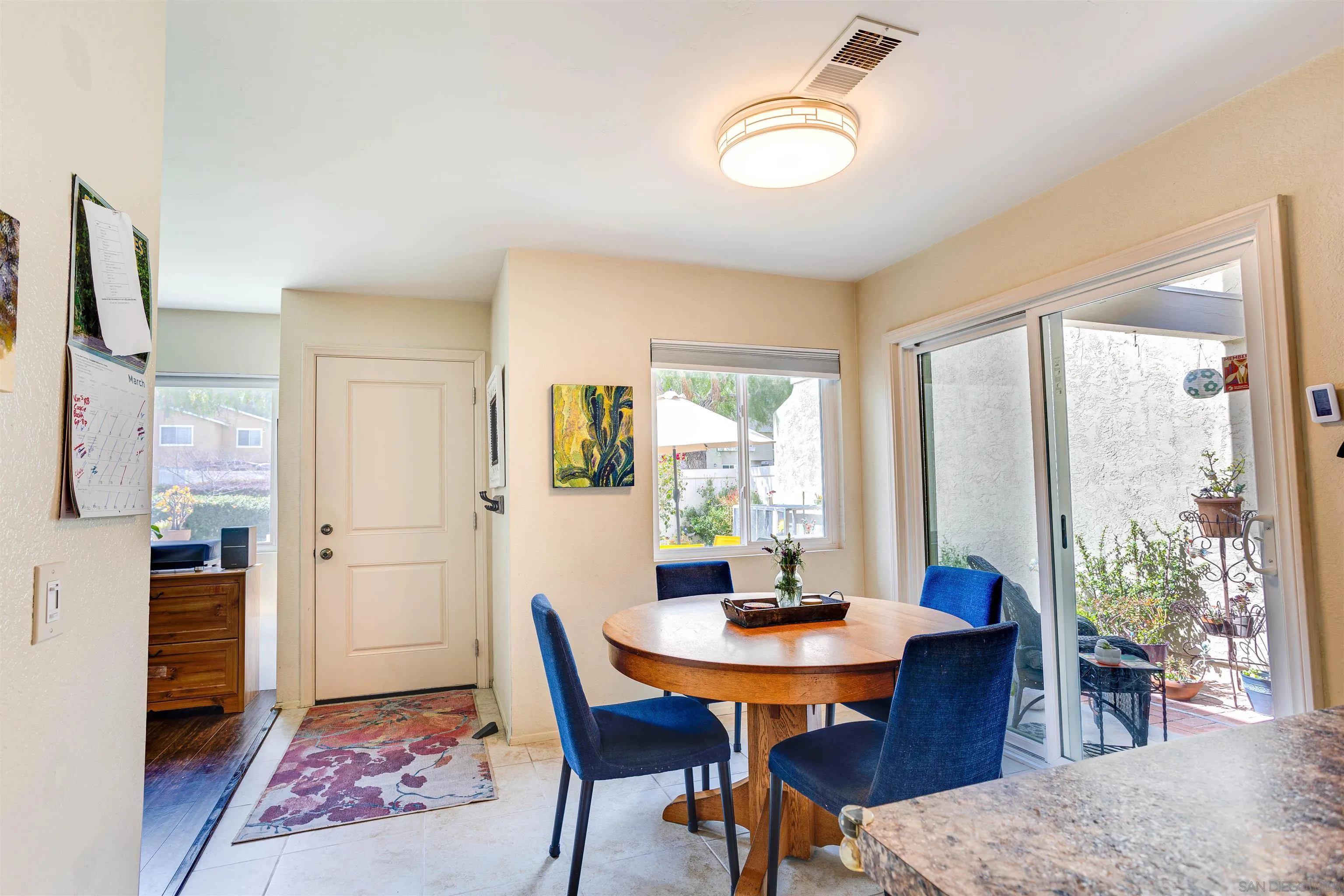Photo #3: 250022908 Listing 