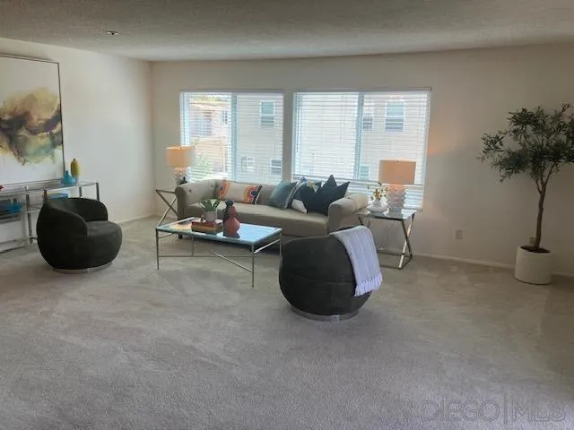 Photo #2: 250022920 Listing 