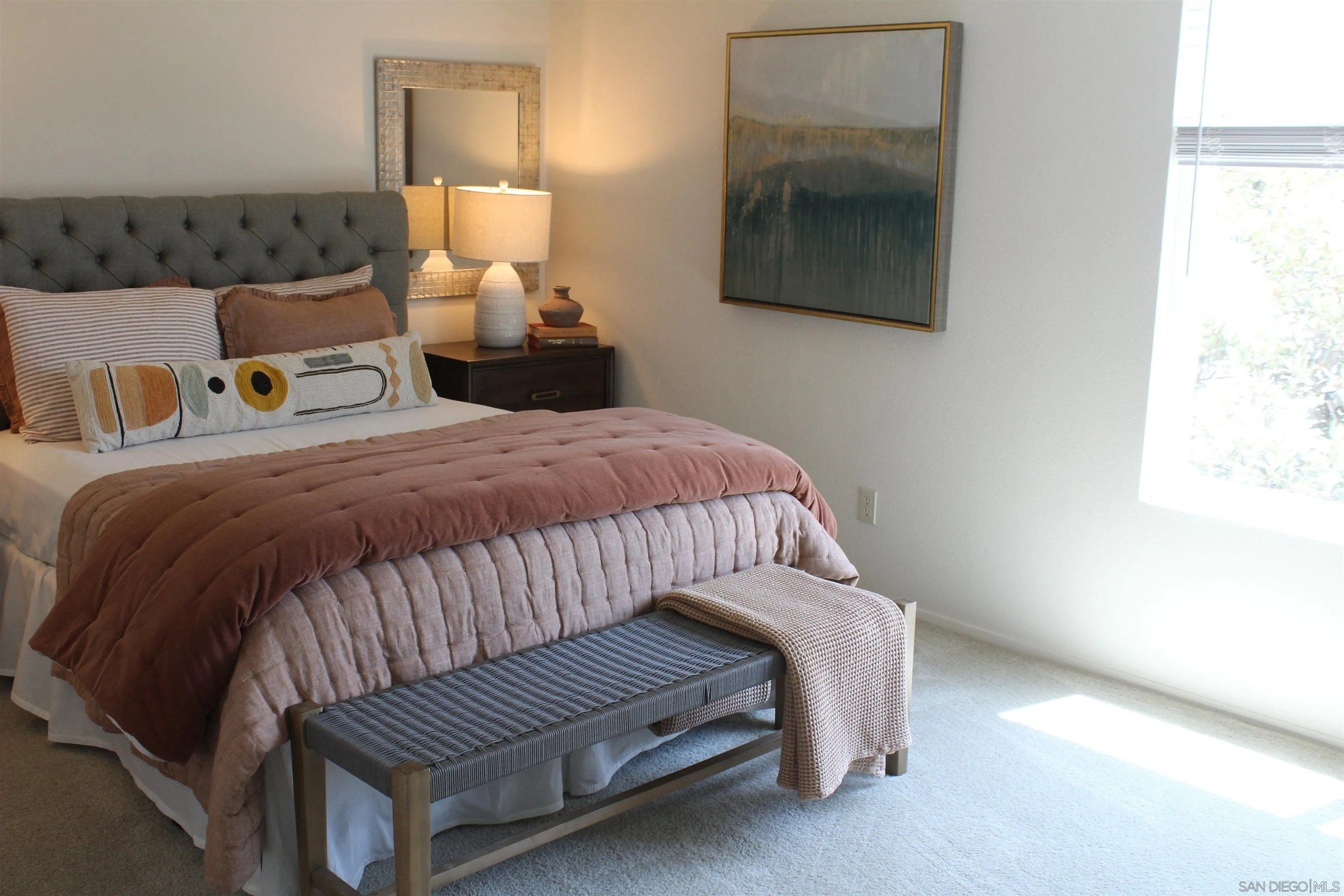 Photo #3: 250022920 Listing 