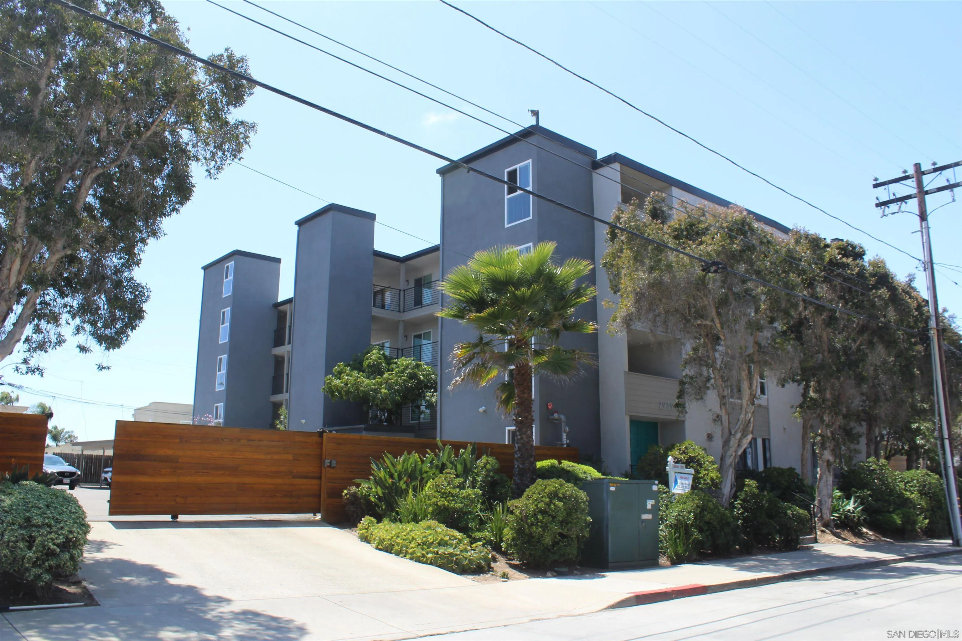 Photo #5: 250022920 Listing 
