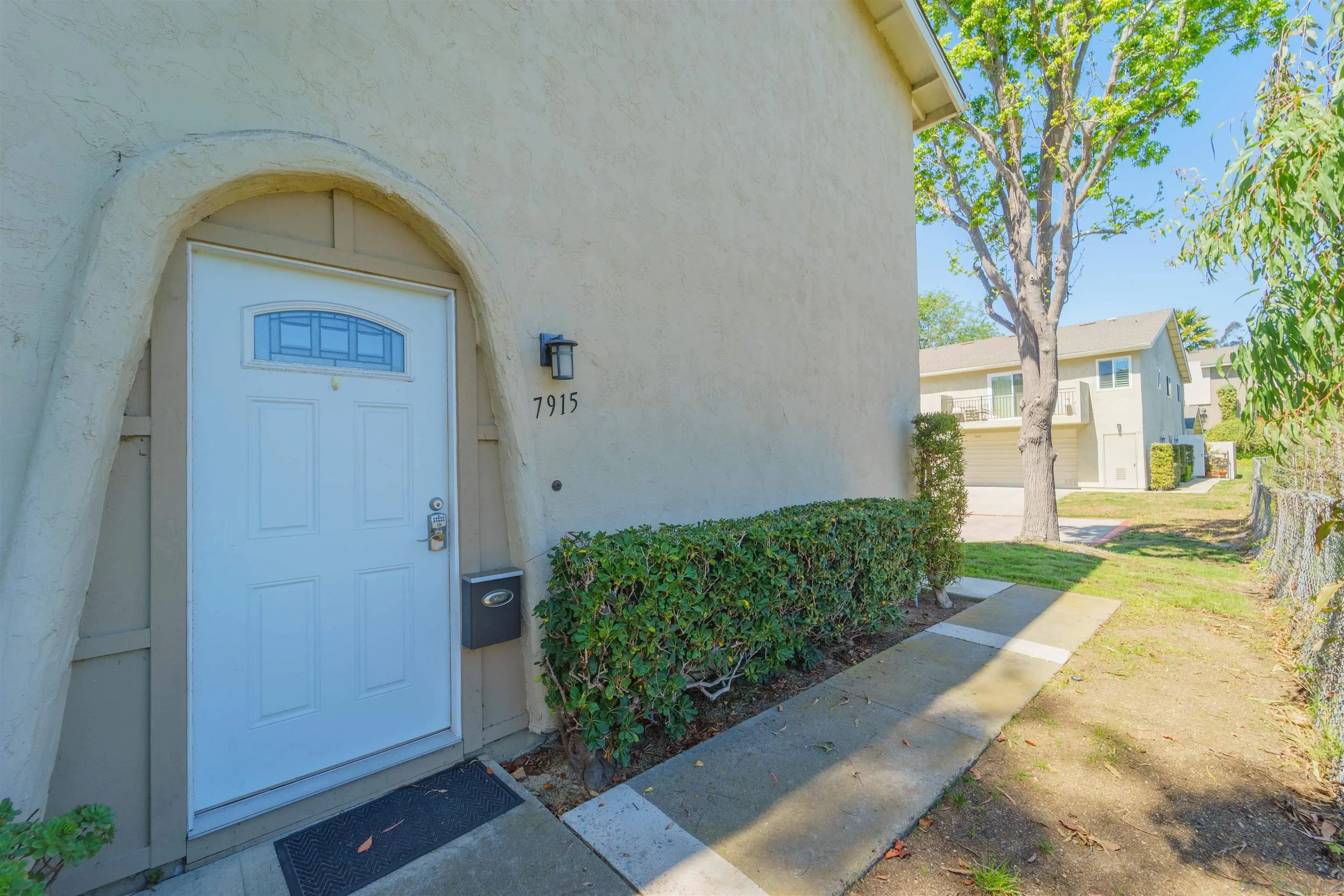 Photo #22: 250022931 Listing: Photo #22