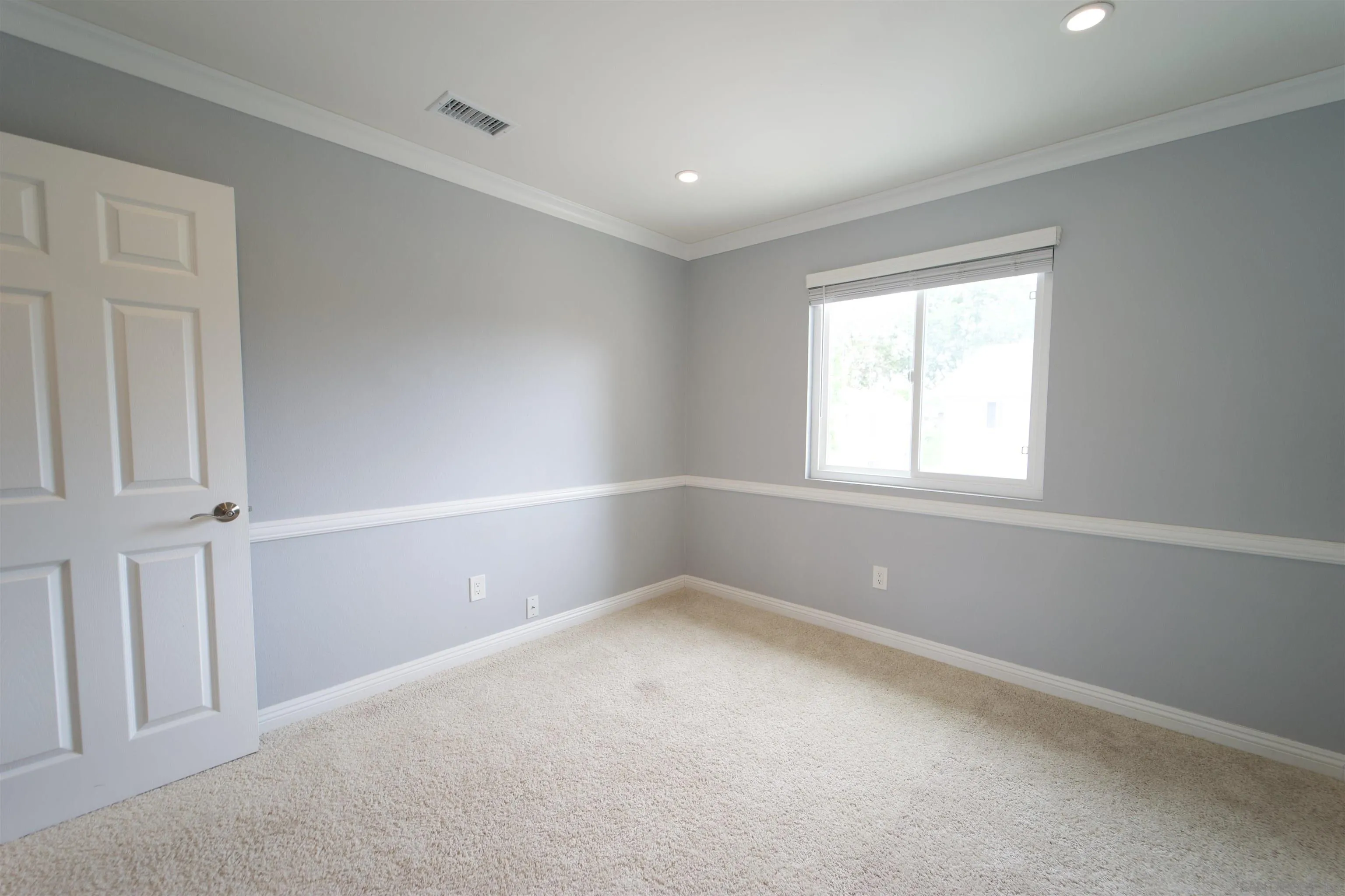 Photo #14: 250022931 Listing: Photo #14