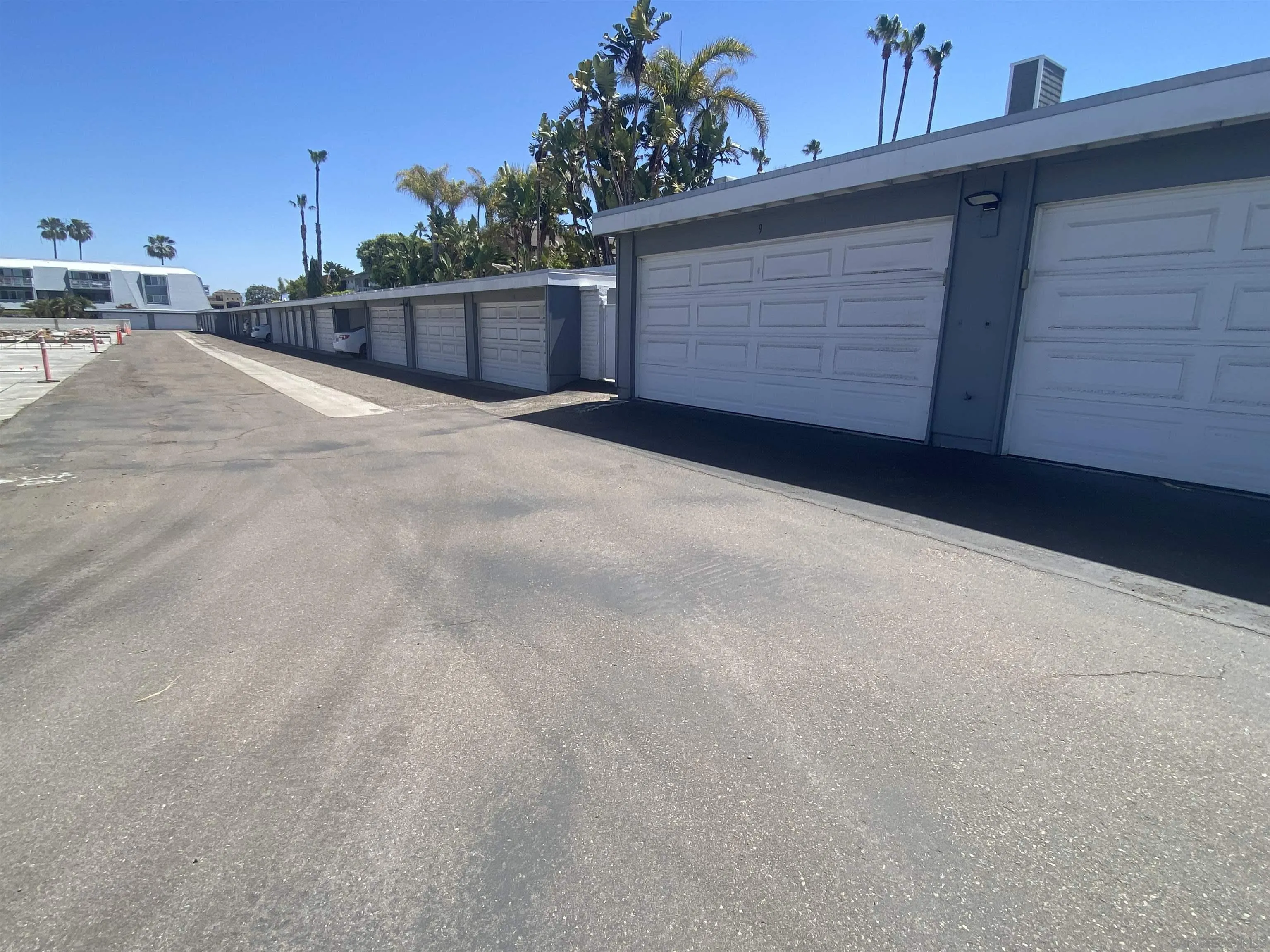 Photo #37: 250022937 Listing: Photo #37
