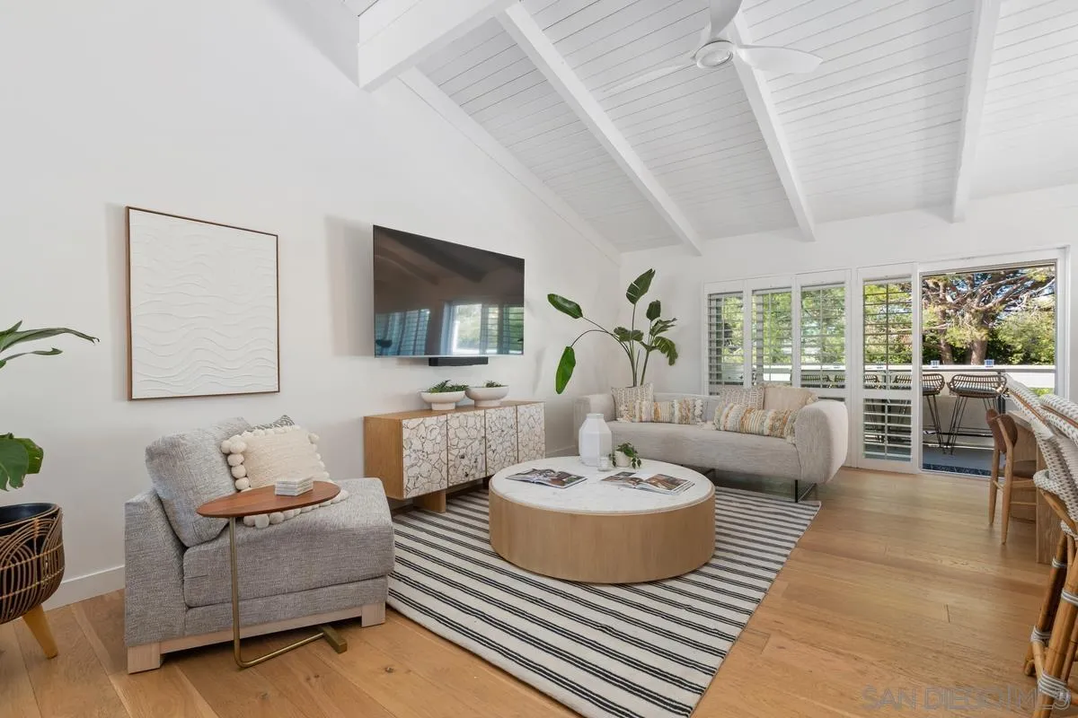 Photo #5: 250022970 Listing 