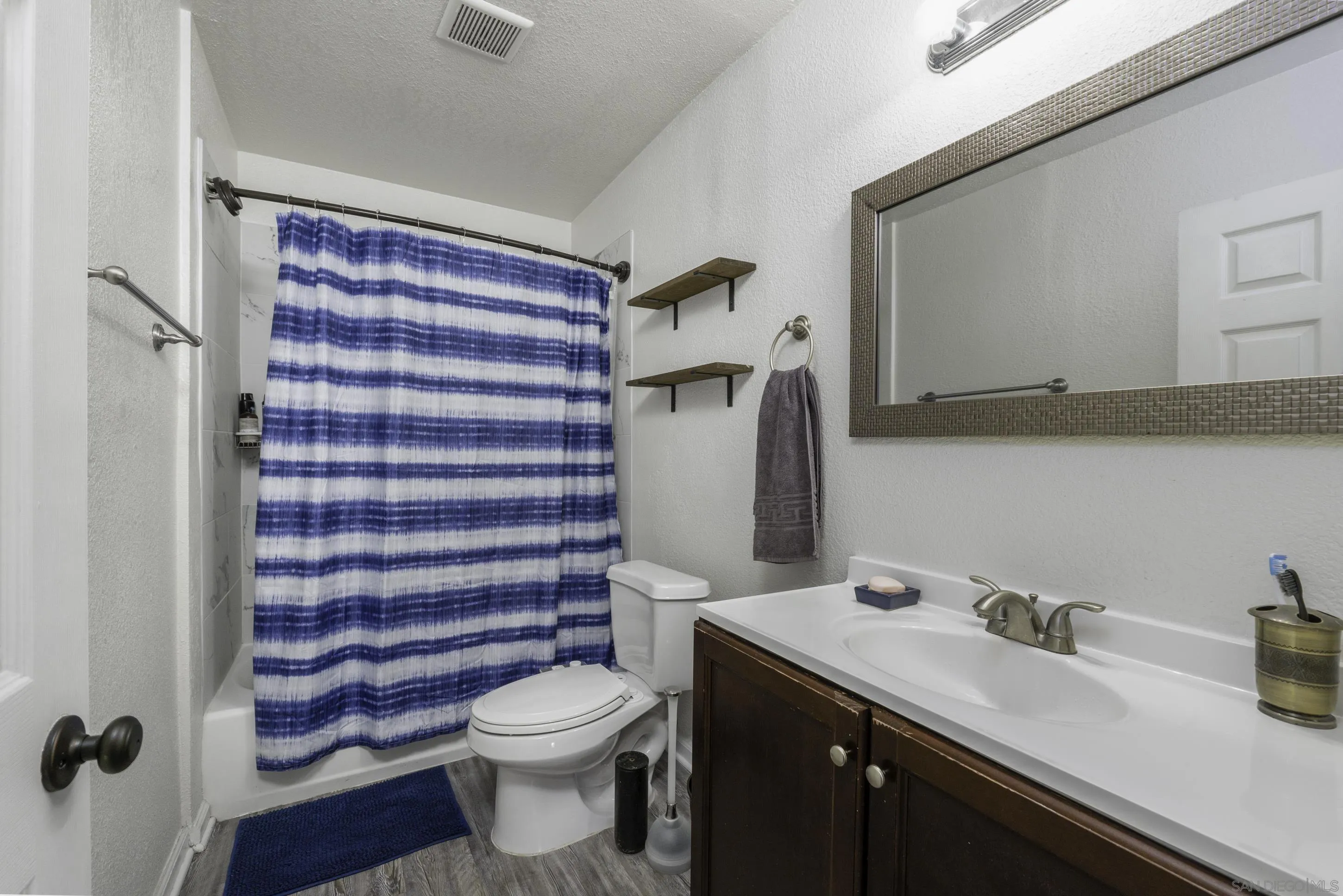 Photo #4: 250022988 Listing 