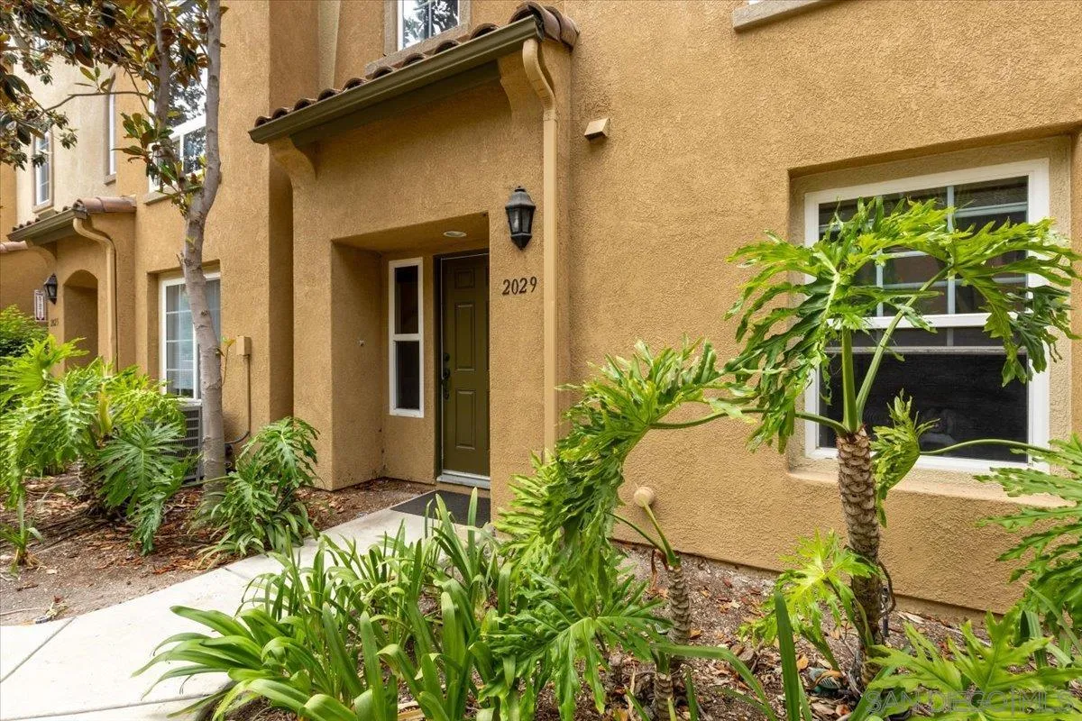 Photo #3: 250023022 Listing 
