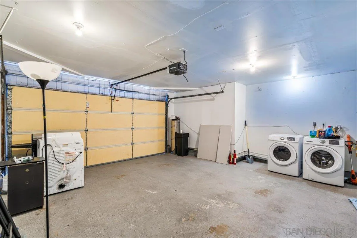 https://cdn.realtyfeed.com/cdn/127/250023042/86bb0949a4a372f4f116b358b38458dc.webp