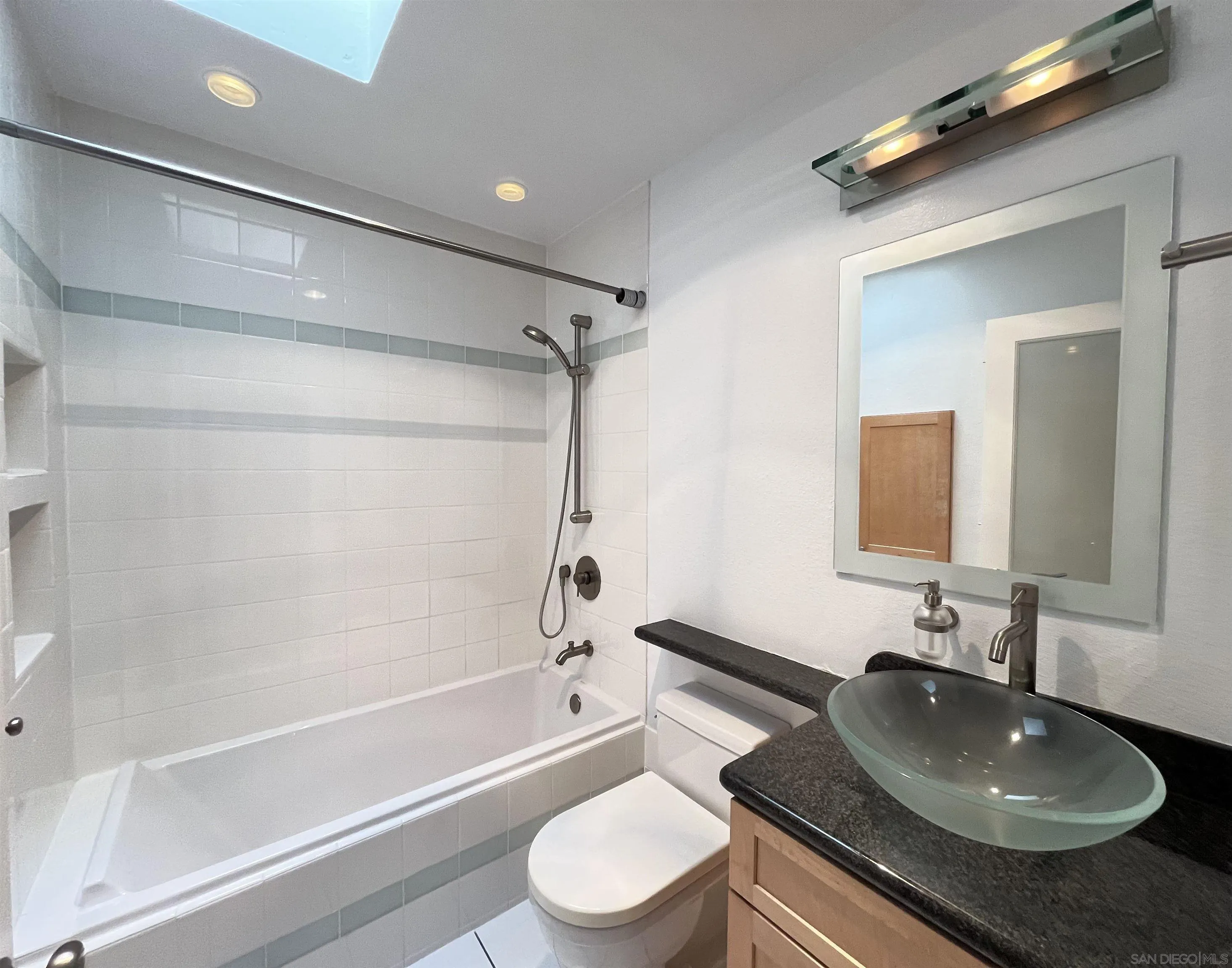 https://cdn.realtyfeed.com/cdn/127/250023048/6a07cb815b5d2111518ca643fa024126.webp