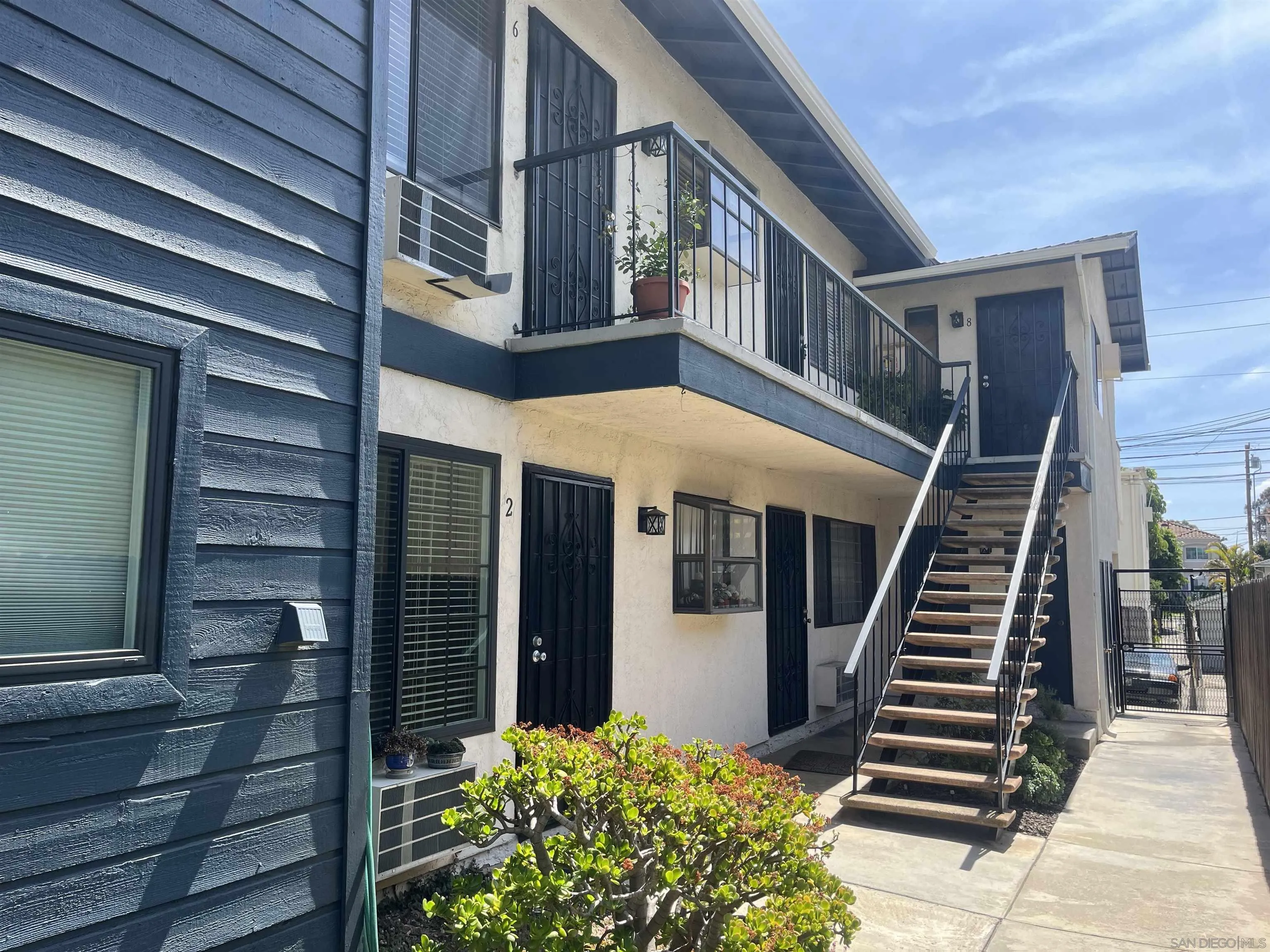 https://cdn.realtyfeed.com/cdn/127/250023048/bf6437b15a42d9aec04ac5170d069b69.webp