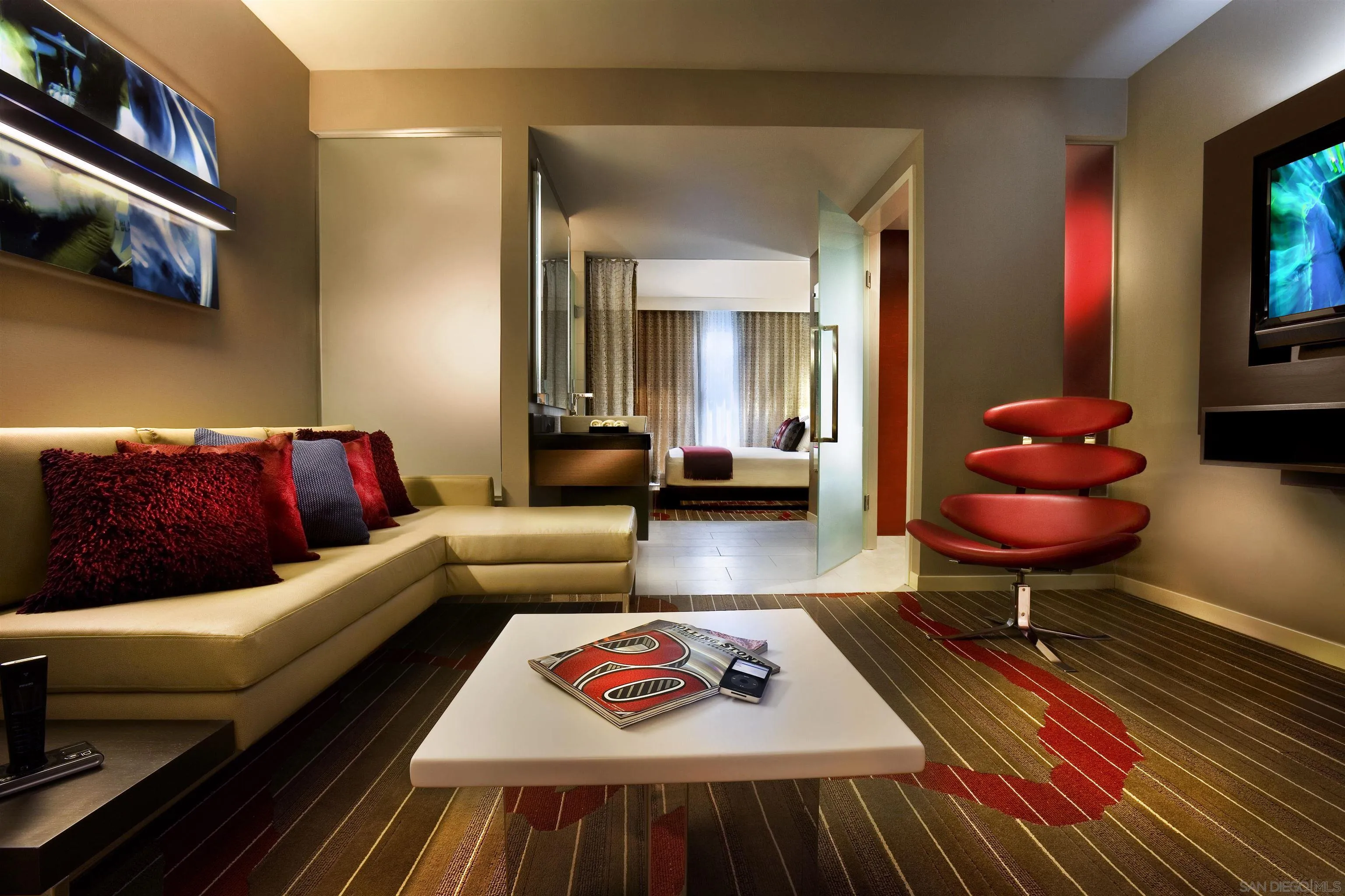 Photo #4: 250023049 Listing 