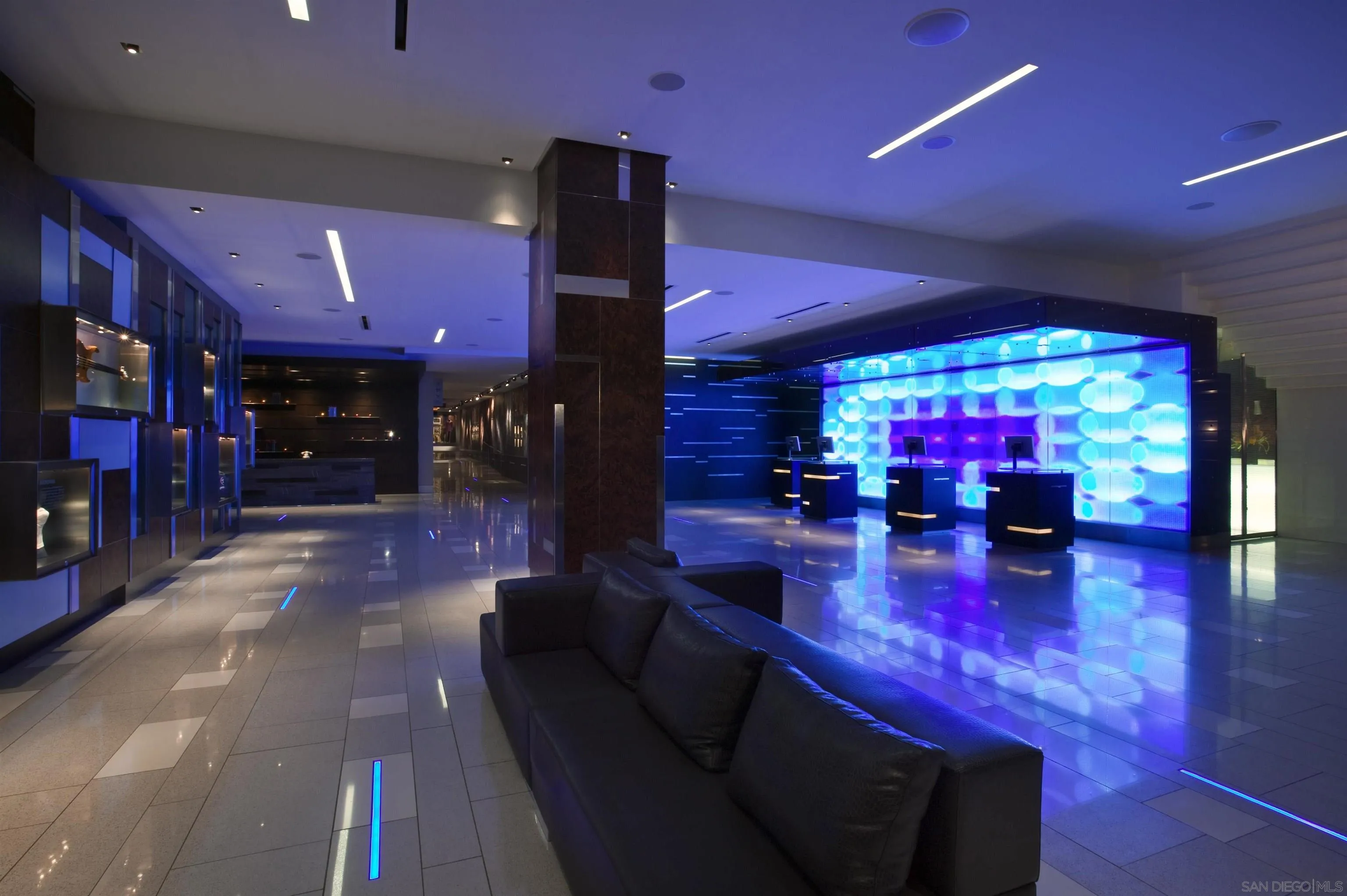 Photo #8: 250023049 Listing: Photo #8