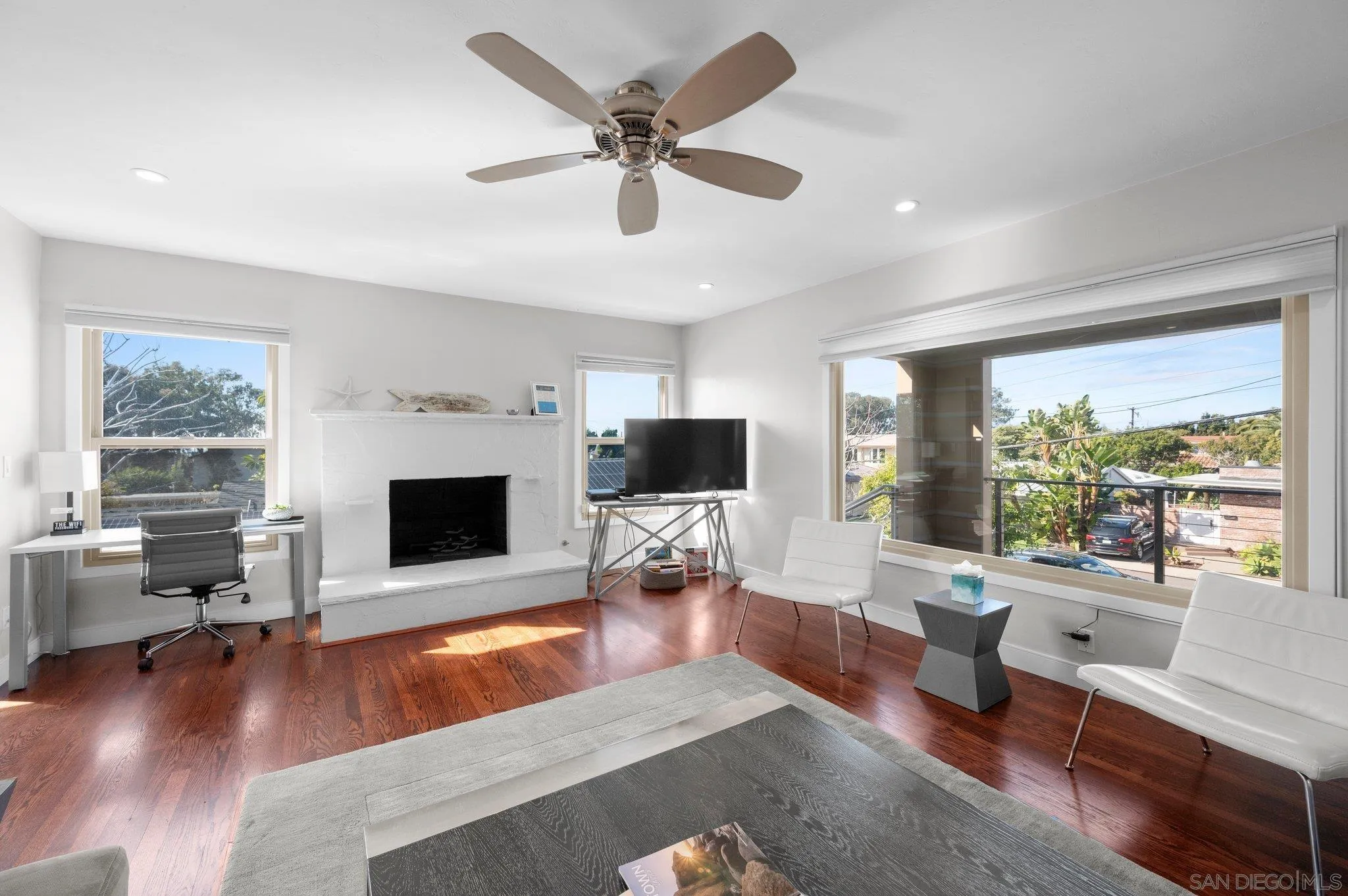 https://cdn.realtyfeed.com/cdn/127/250023052/177d7190d9973715808d3f184ff28e90.webp