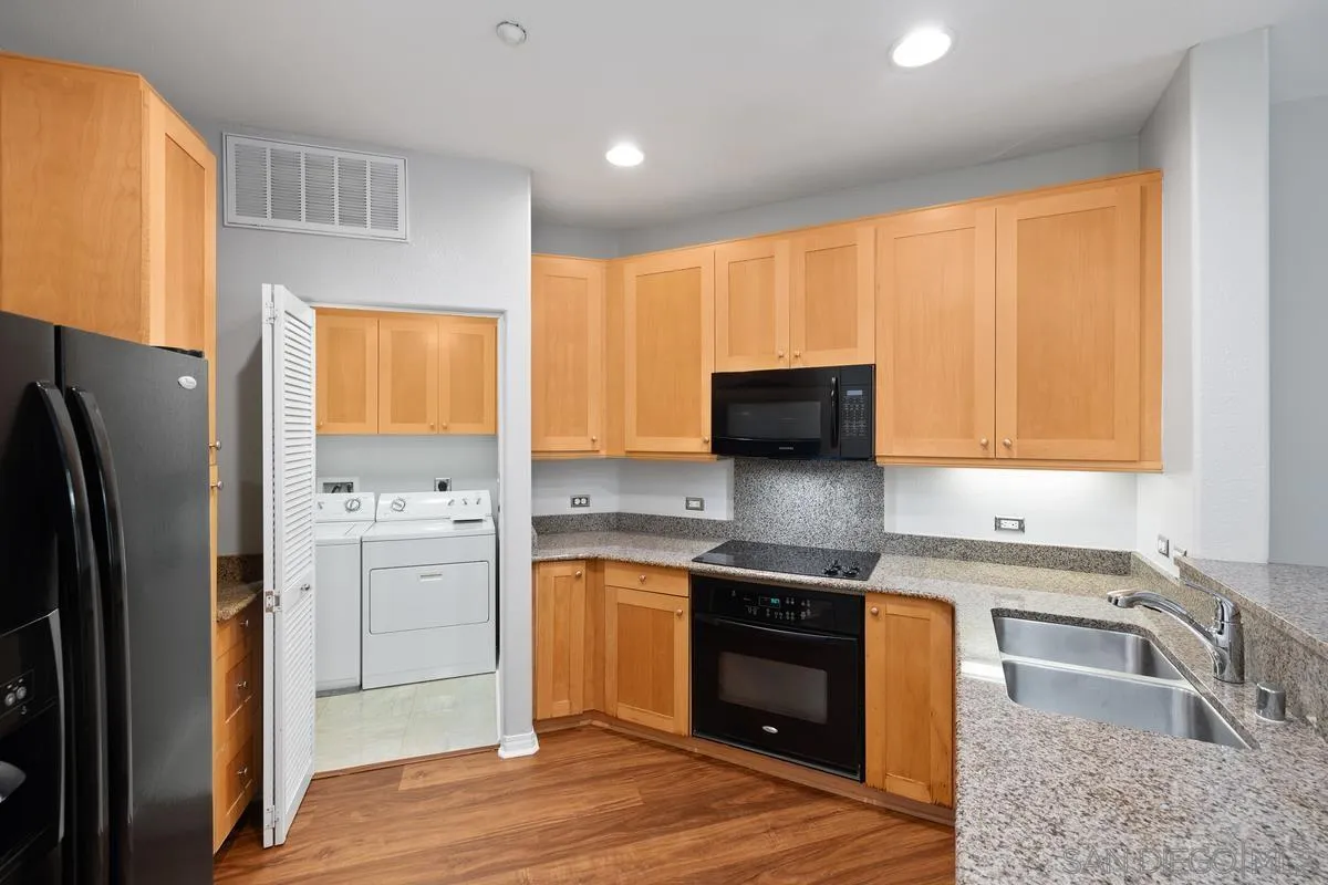 Photo #4: 250023094 Listing 