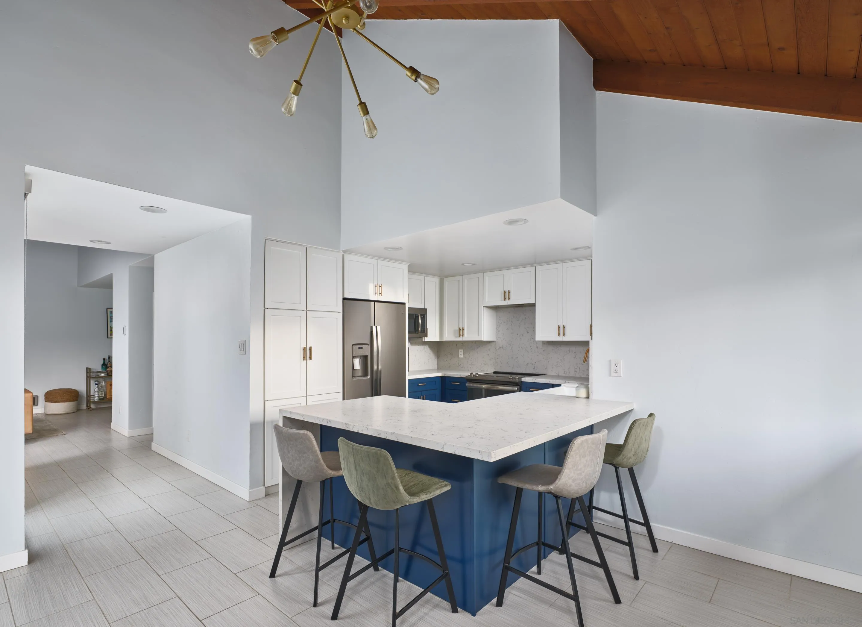 Photo #5: 250023098 Listing 