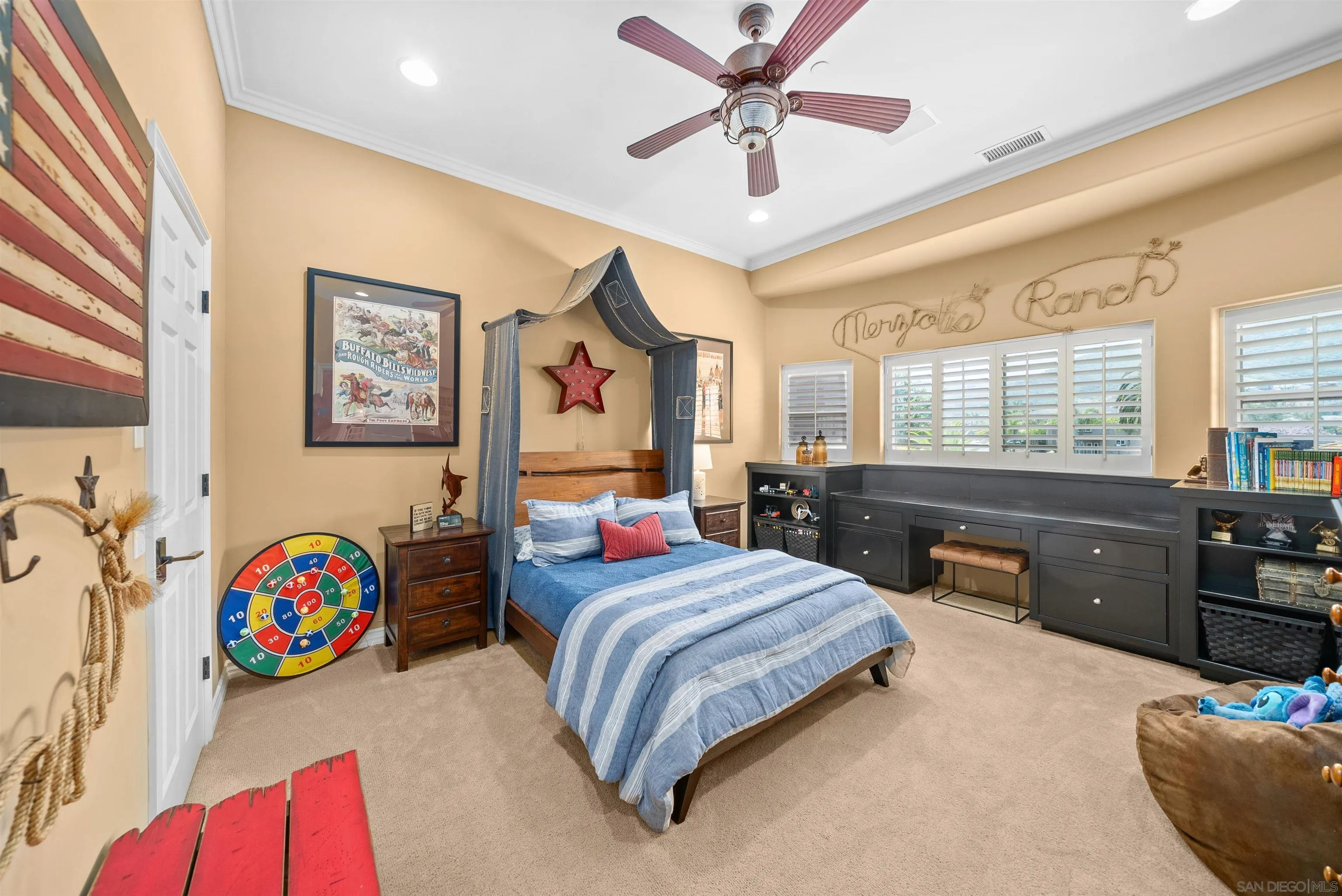 https://cdn.realtyfeed.com/cdn/127/250023121/34b40c5ddf38fdbd271b930c94c47cdb.webp