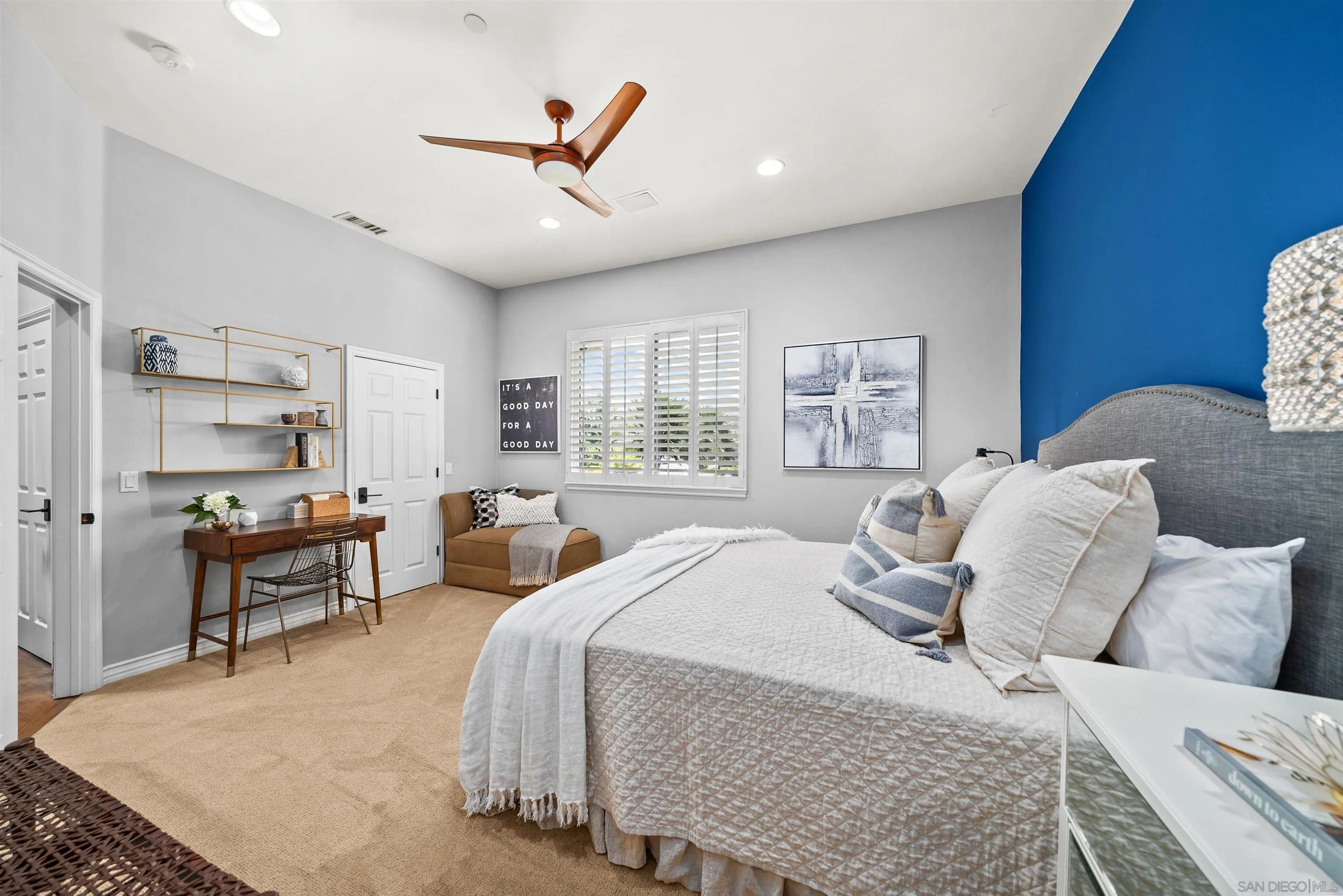 https://cdn.realtyfeed.com/cdn/127/250023121/47622a3514a3479bfe2af84ad4ed7f83.webp