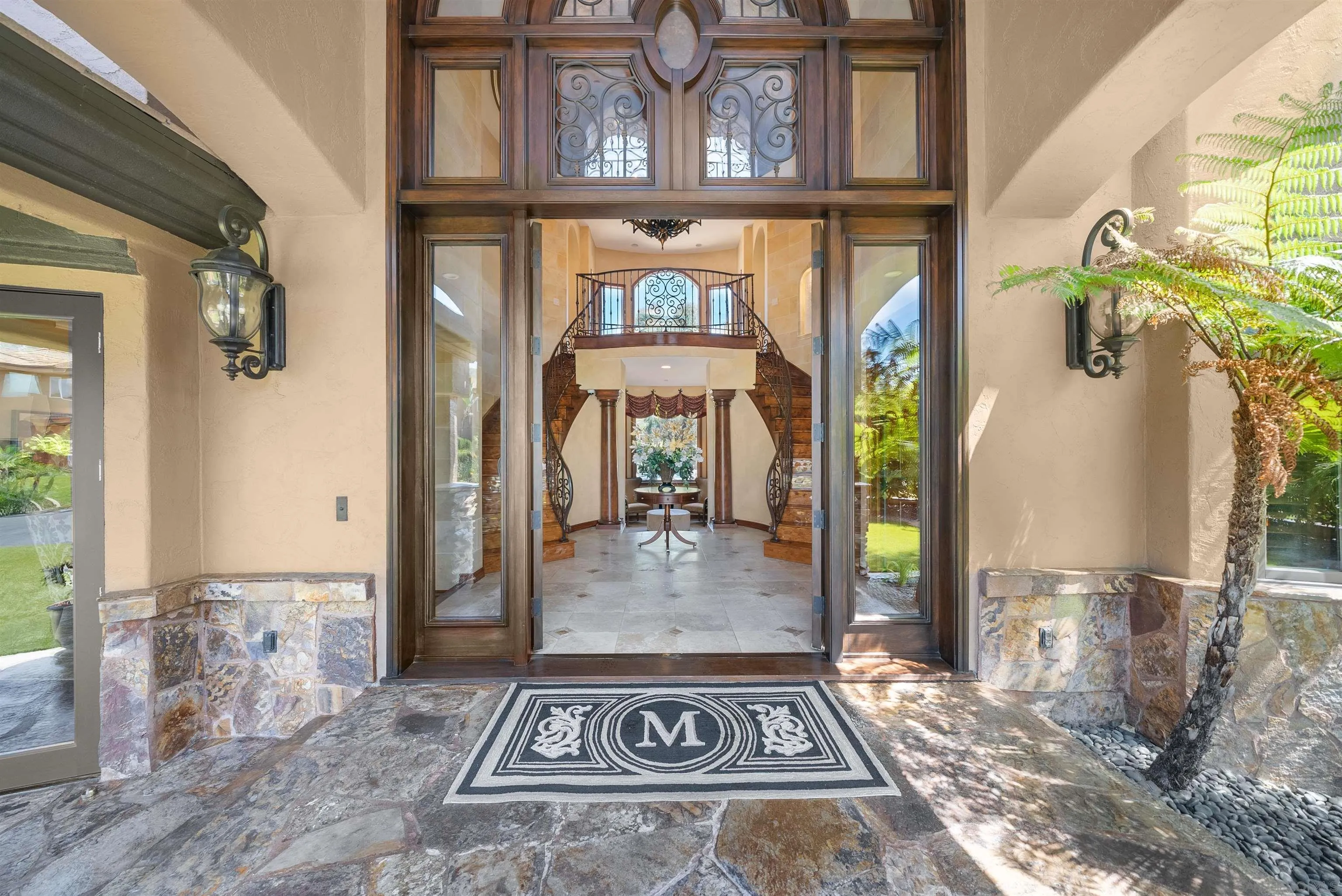 https://cdn.realtyfeed.com/cdn/127/250023121/59e2c778d58bb2b268b98e36f68a97f3.webp