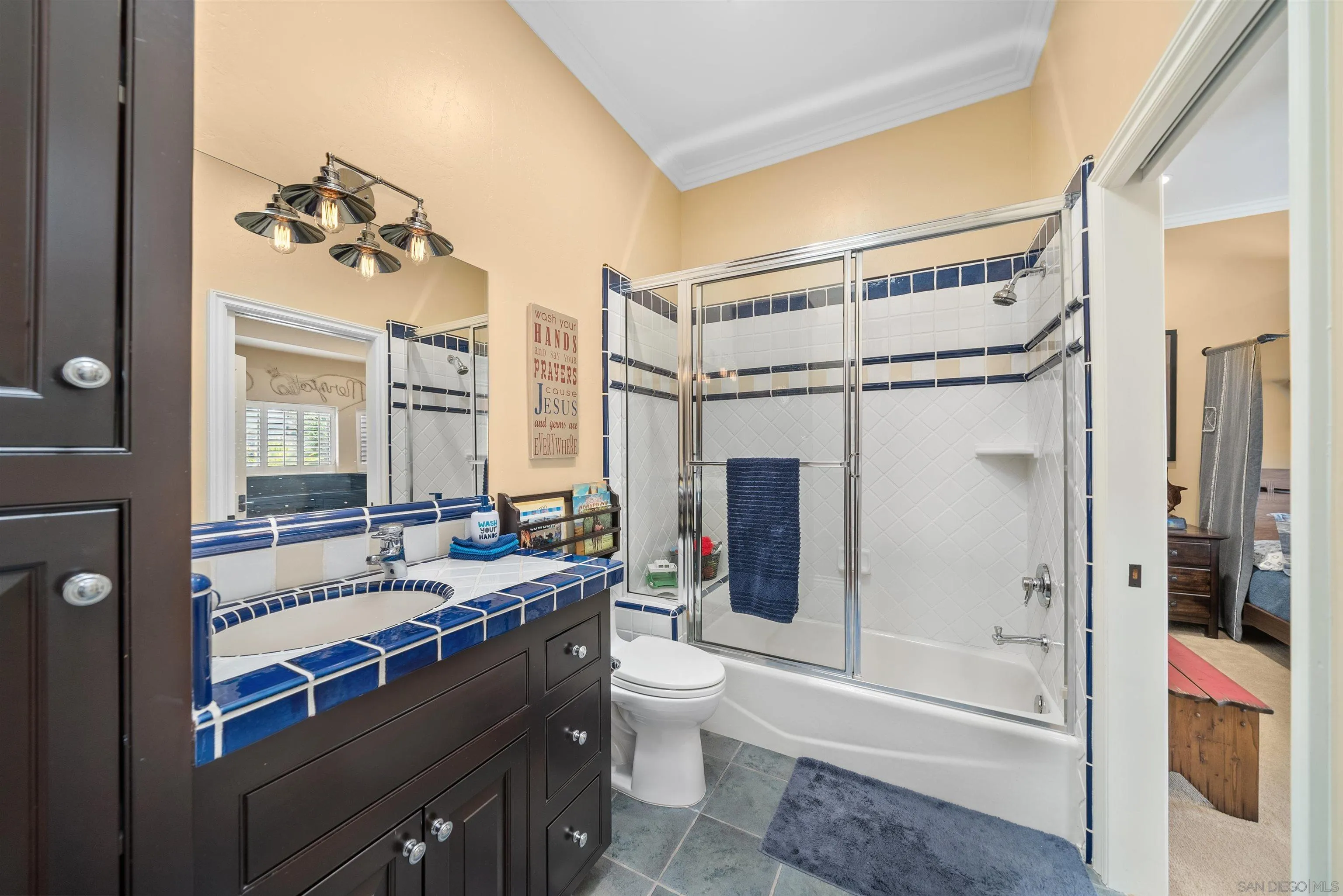 https://cdn.realtyfeed.com/cdn/127/250023121/6ee84d94af6e3461ba0dc6becf12688a.webp