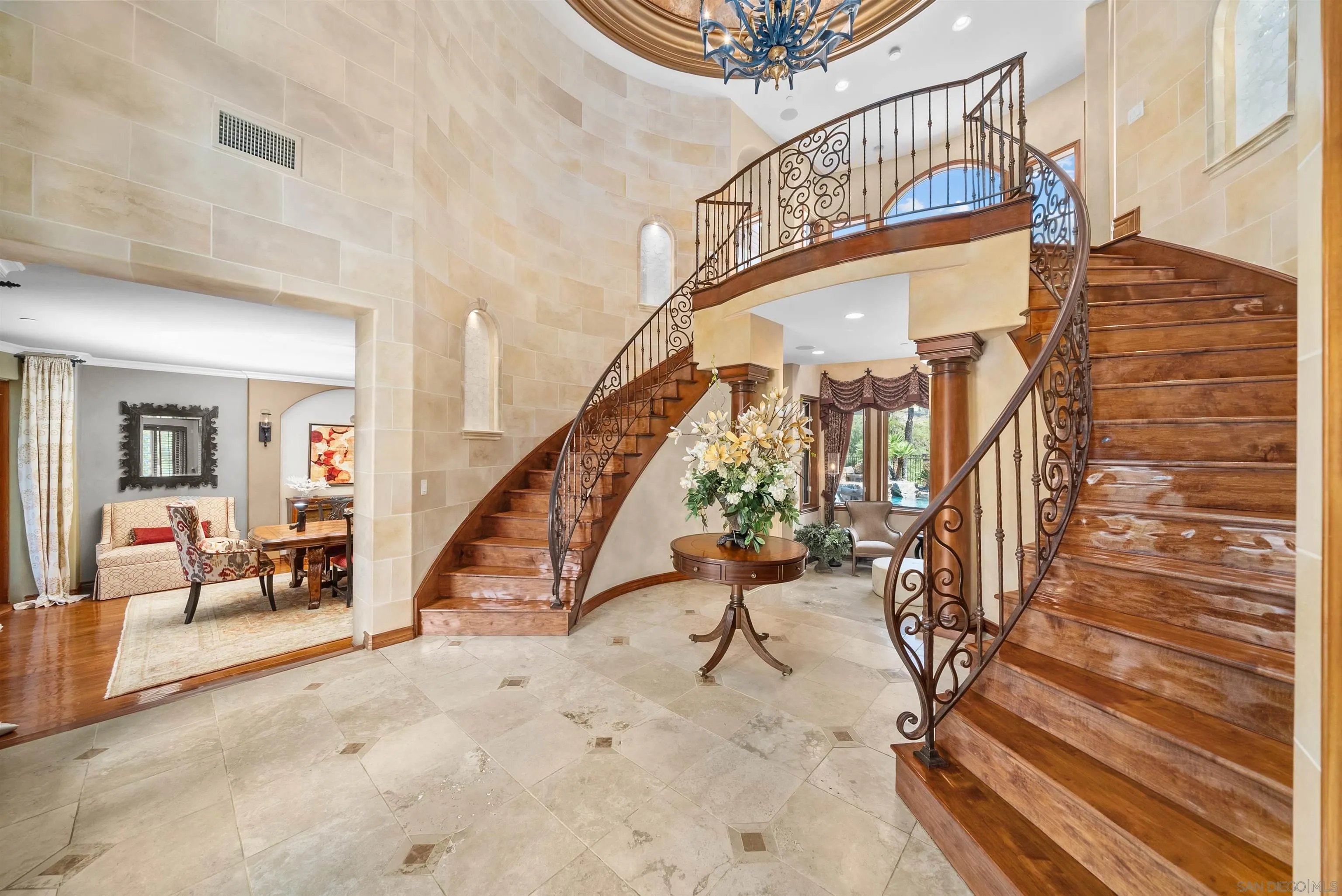 https://cdn.realtyfeed.com/cdn/127/250023121/f38f49cf96c0a2b77a6ae88534387347.webp