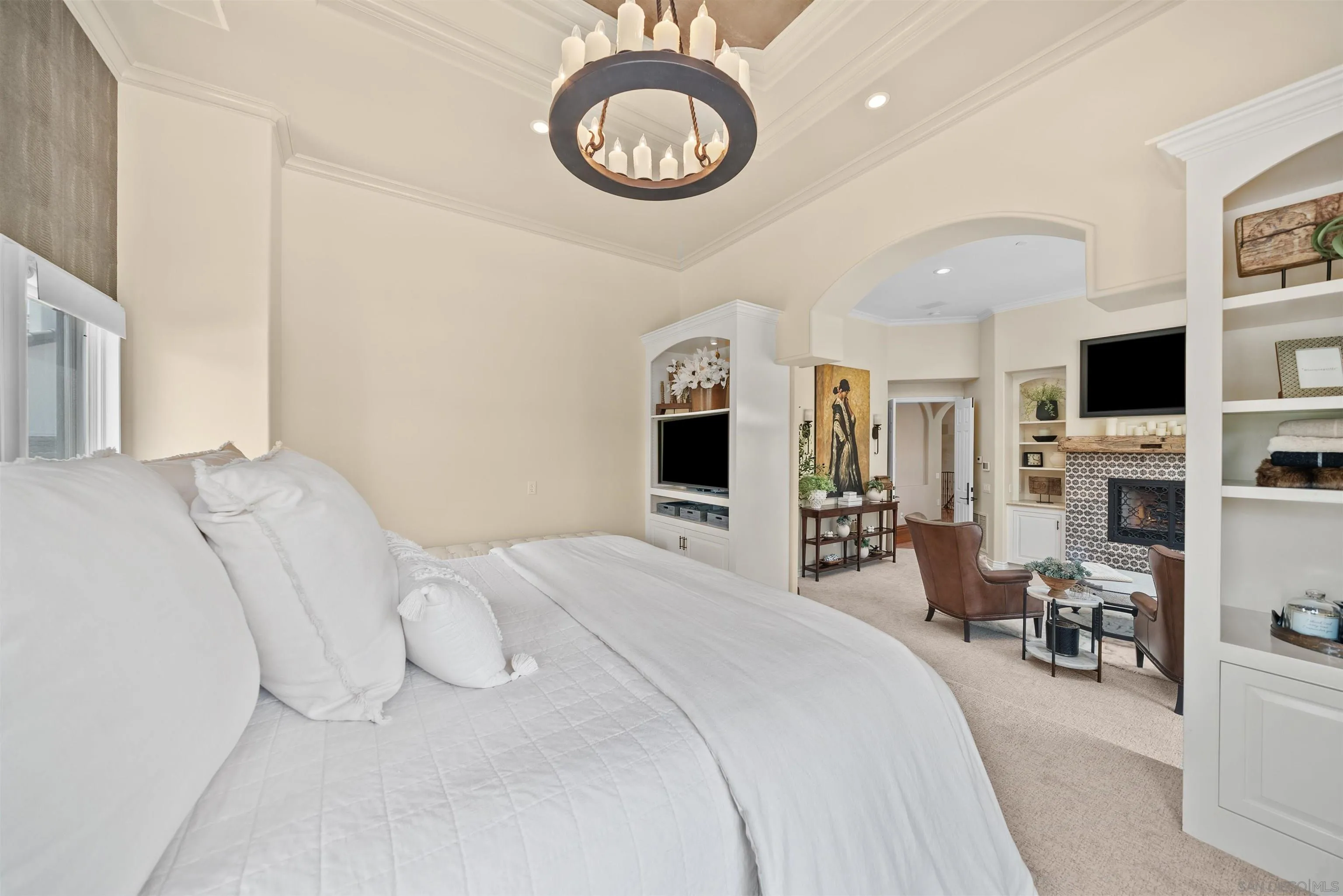 https://cdn.realtyfeed.com/cdn/127/250023121/fc80dd62db526eef90cf2d20a46a9ca0.webp