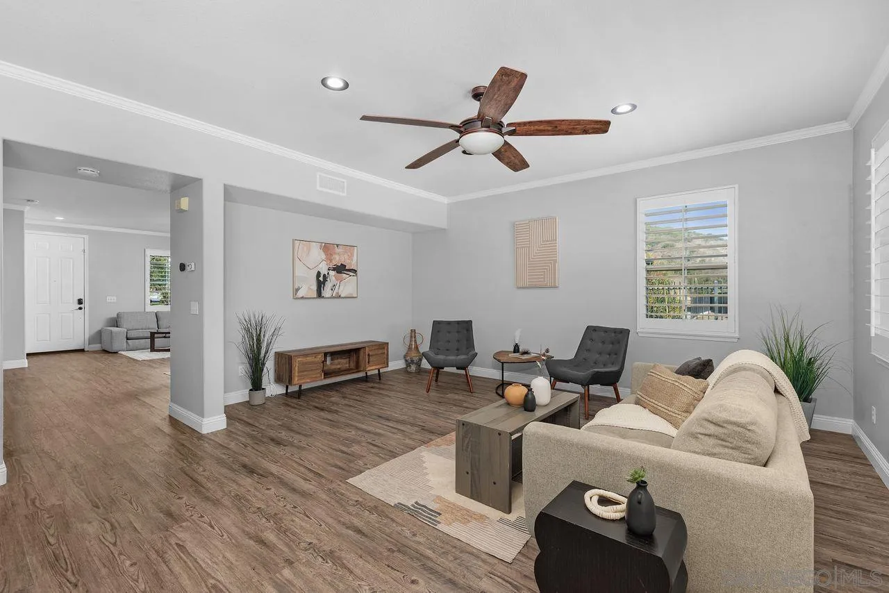 https://cdn.realtyfeed.com/cdn/127/250023123/2615a62d596f65e09d5eaefd6813e679.webp
