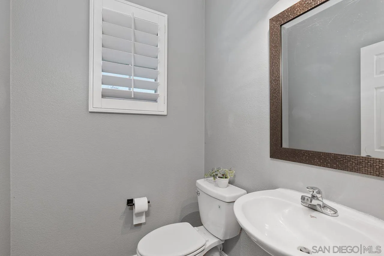 https://cdn.realtyfeed.com/cdn/127/250023123/ba5ead025eecd2e294c5b0c7ab392883.webp