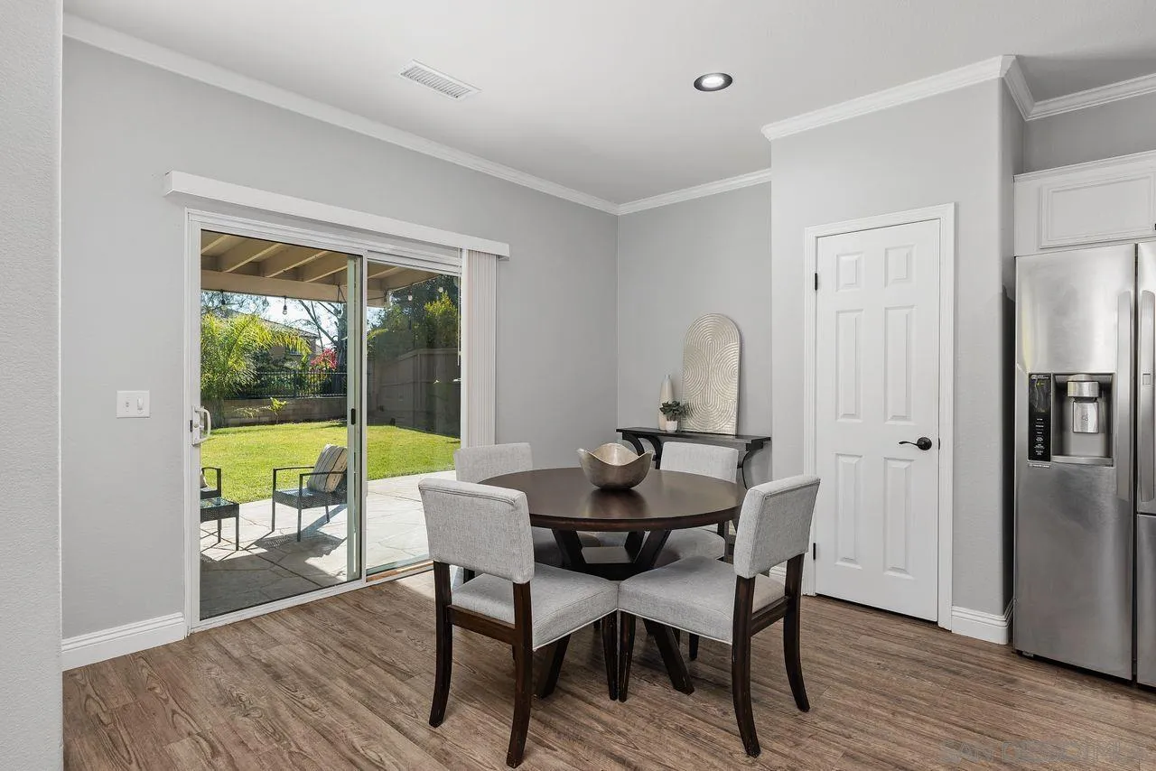 https://cdn.realtyfeed.com/cdn/127/250023123/ebc424ba9e097d51b25bd34cf6f5aad5.webp