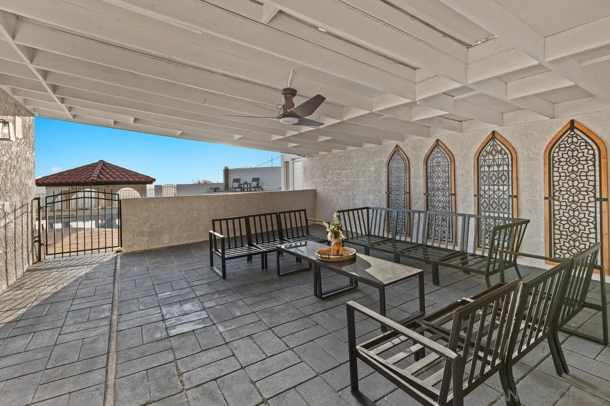 https://cdn.realtyfeed.com/cdn/127/250023142/d0b7d3a40790340cbcfbf3adfad53abd.webp