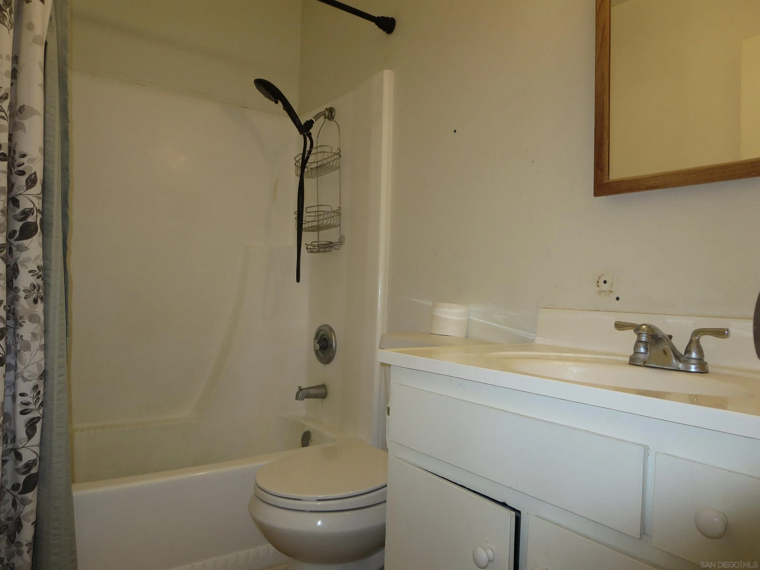 Photo #12: 250023153 Listing: Photo #12