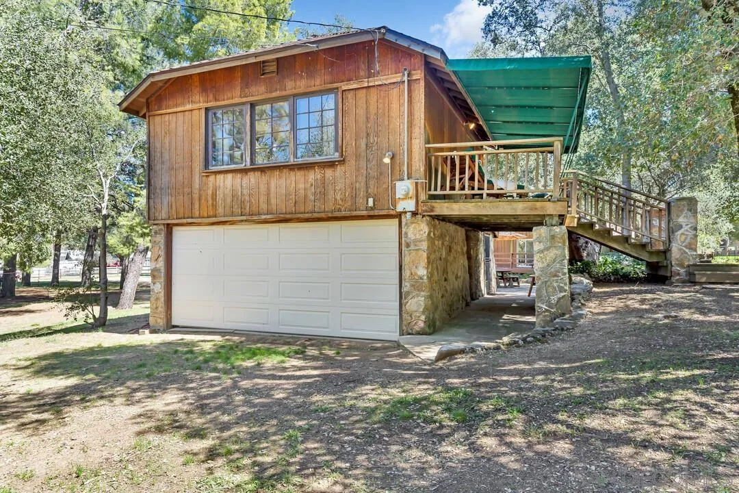 https://cdn.realtyfeed.com/cdn/127/250023200/8e3db7cd9a11026342e429c47bd46b4d.webp
