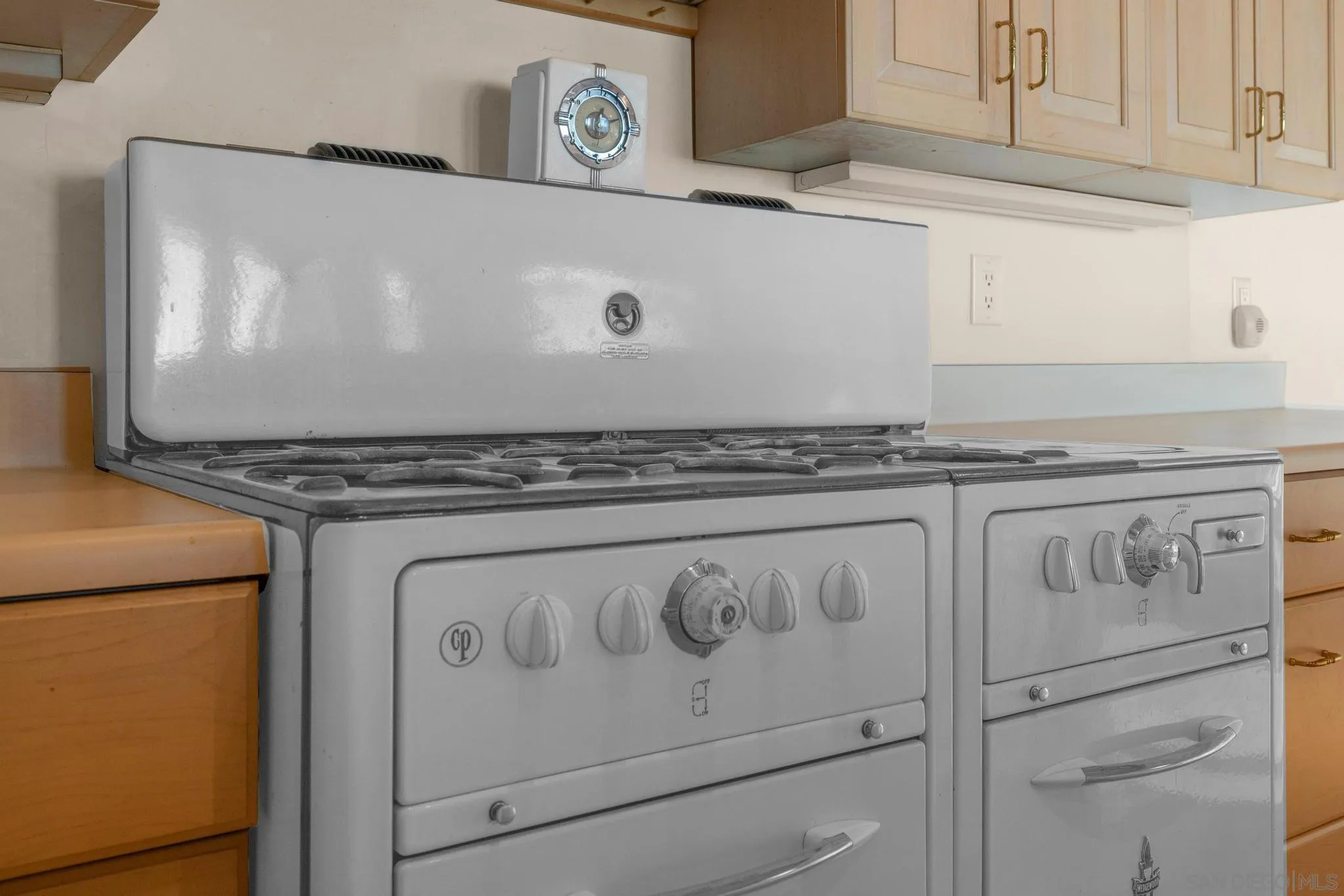 https://cdn.realtyfeed.com/cdn/127/250023205/05dba6d99a8e214c293b2ce8664b87f9.webp