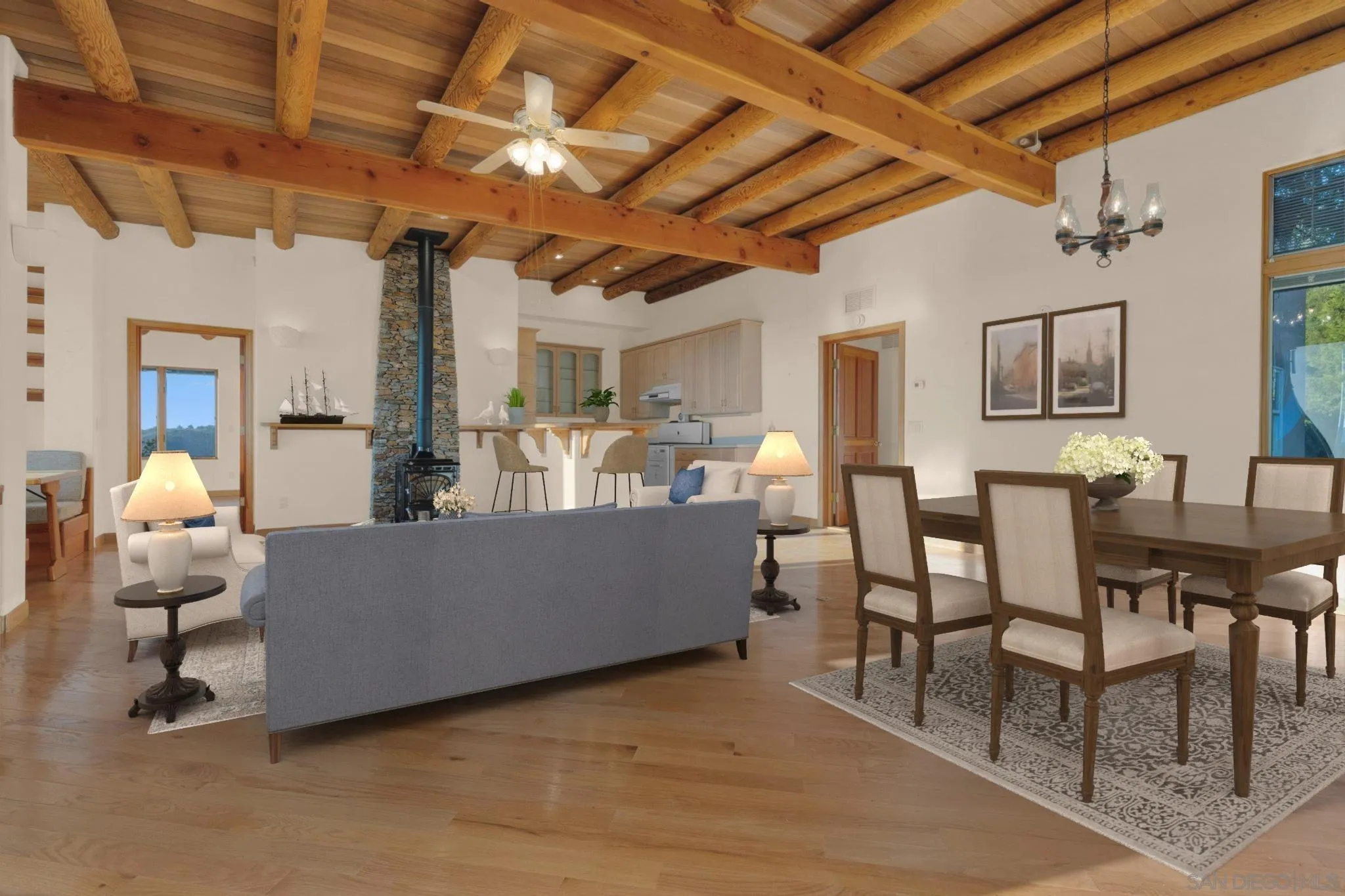 https://cdn.realtyfeed.com/cdn/127/250023205/b169d08e463901e12e9840fa945d1818.webp