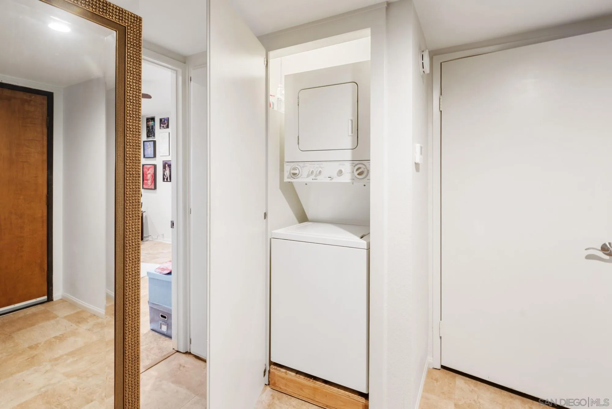 https://cdn.realtyfeed.com/cdn/127/250023218/621f0820e62efeb6d3ac3ab7af4c0c17.webp