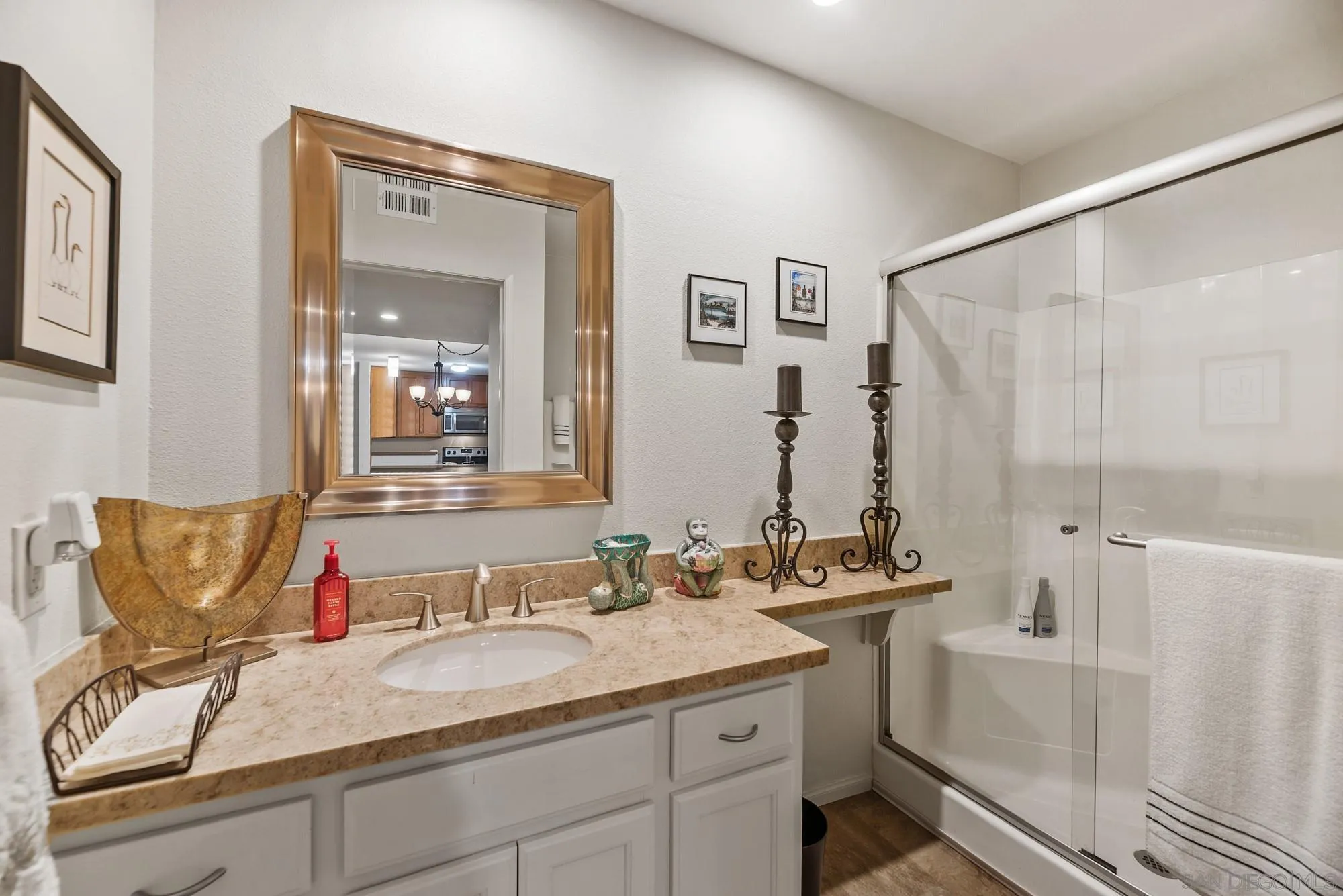 https://cdn.realtyfeed.com/cdn/127/250023218/bccf54210098a2fbb23a816cc9f15bd6.webp