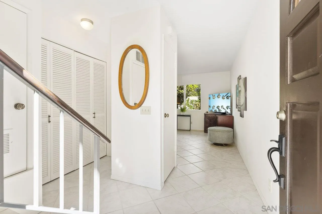 Photo #2: 250023265 Listing 