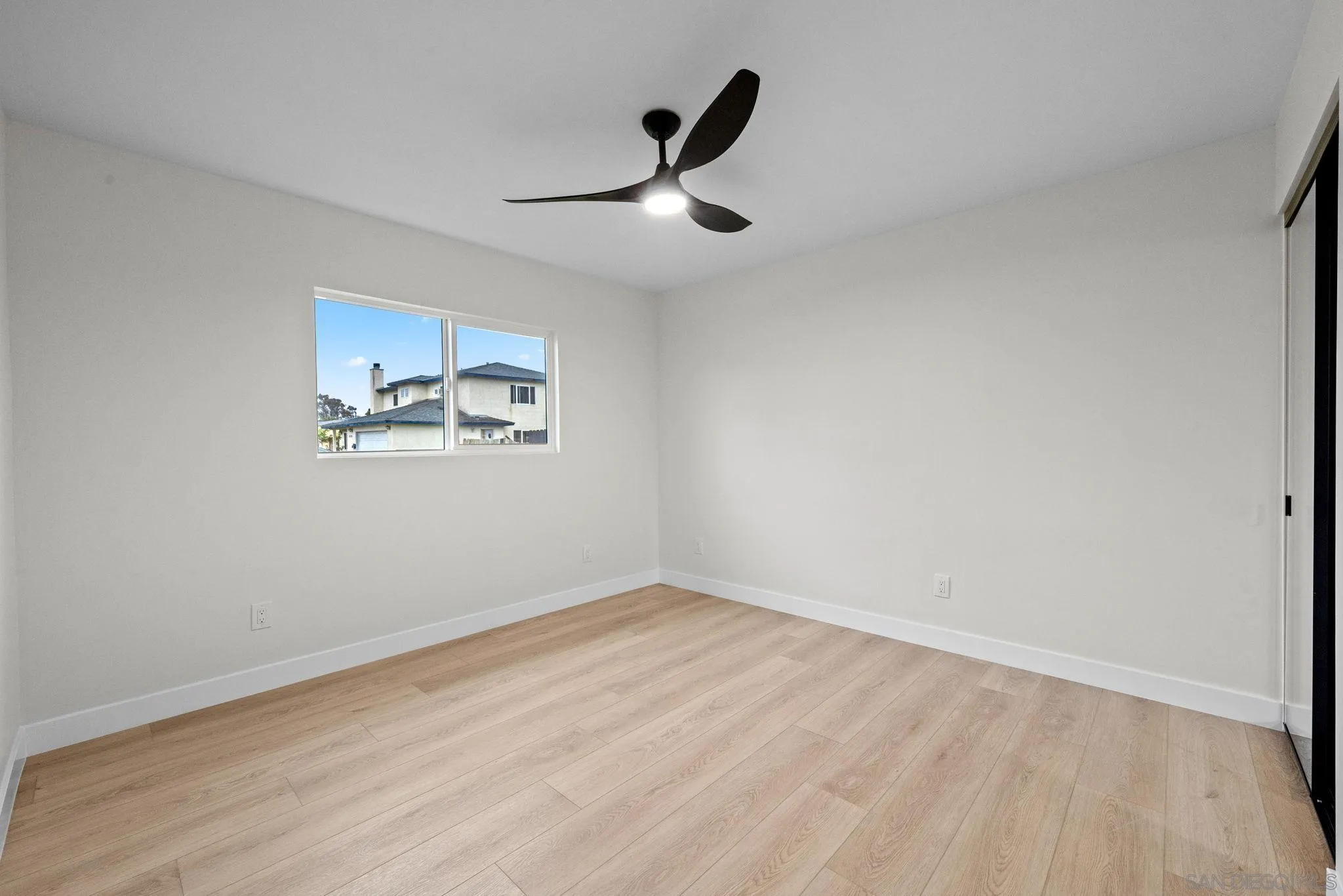 https://cdn.realtyfeed.com/cdn/127/250023282/58a8419c0ef1362c9a362c3fe6395486.webp