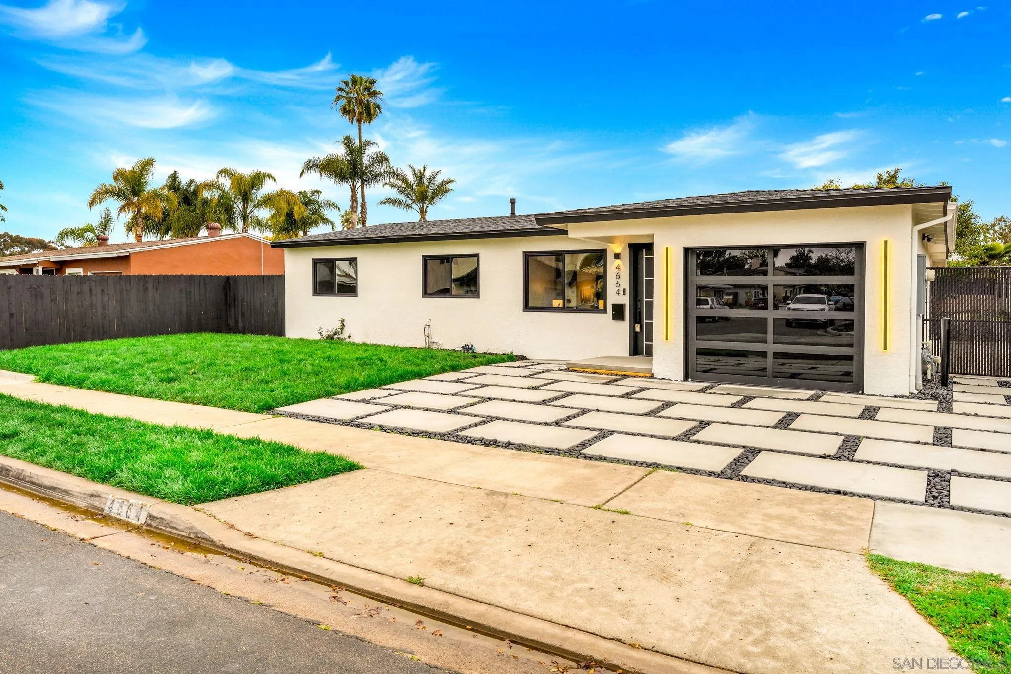 https://cdn.realtyfeed.com/cdn/127/250023282/aaf02588f437b1f1211dd09db5c83b7b.webp