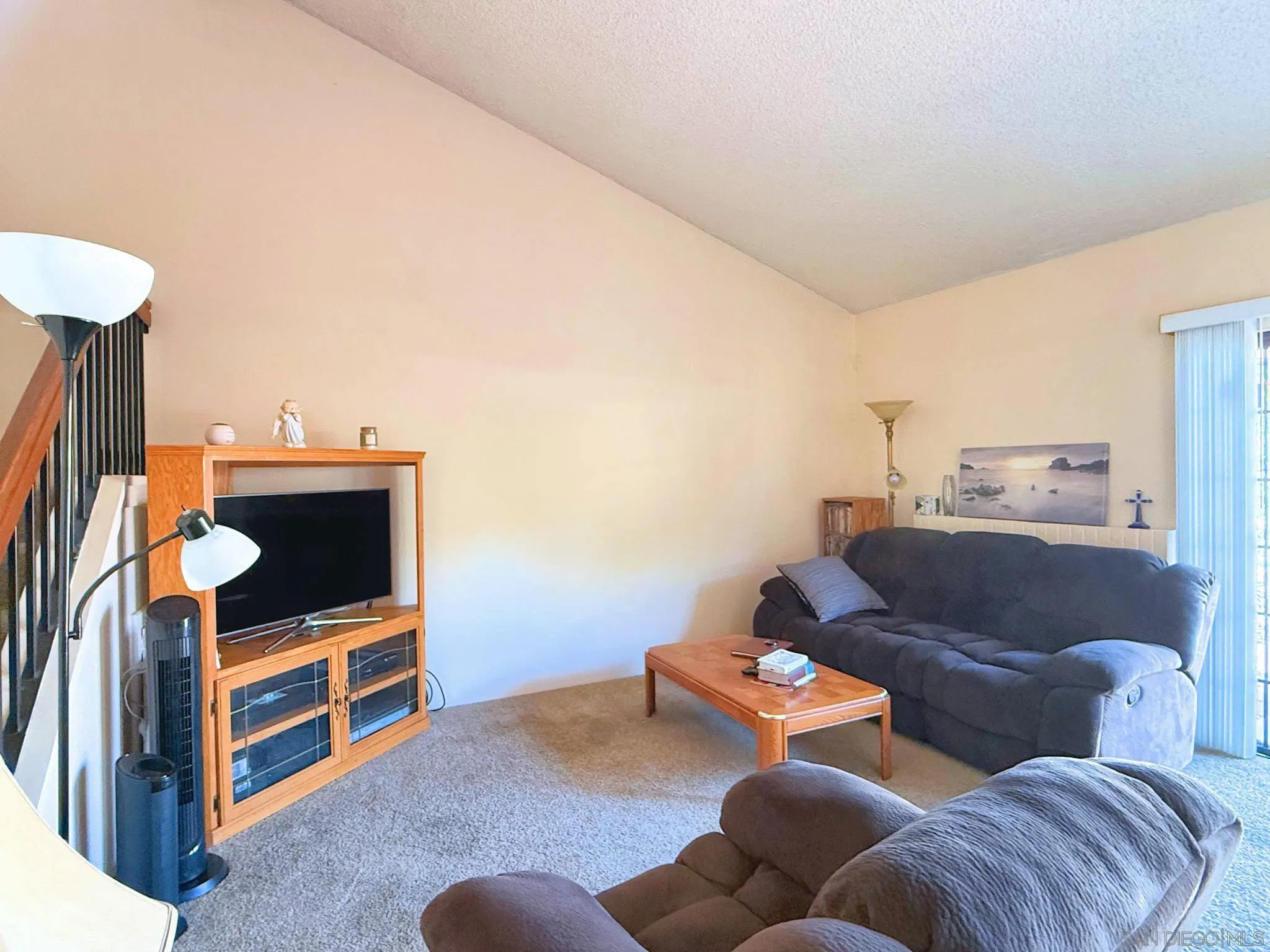Photo #4: 250023319 Listing 