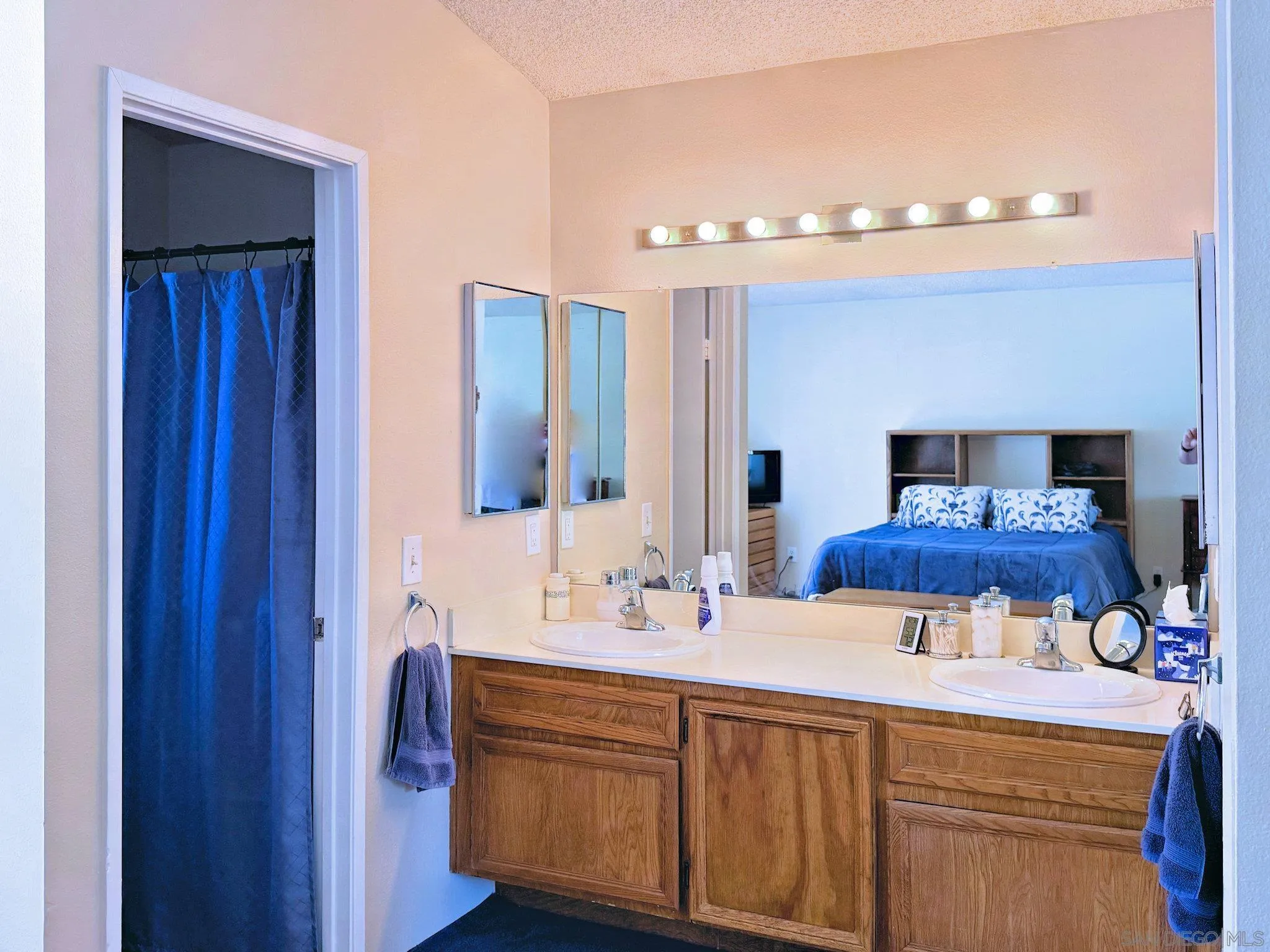 Photo #14: 250023319 Listing: Photo #14