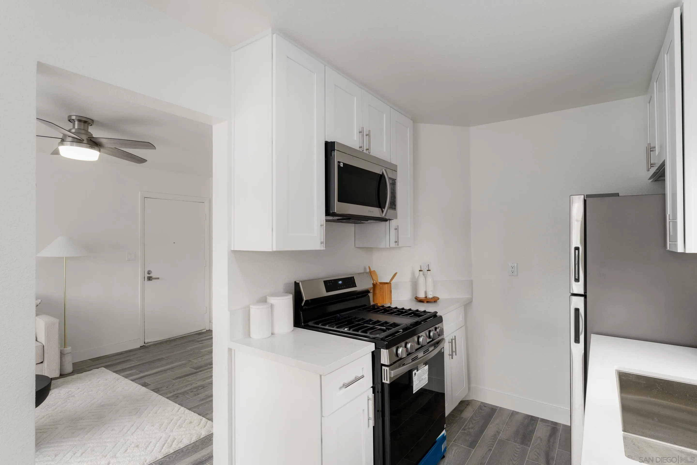 Photo #6: 250023341 Listing 
