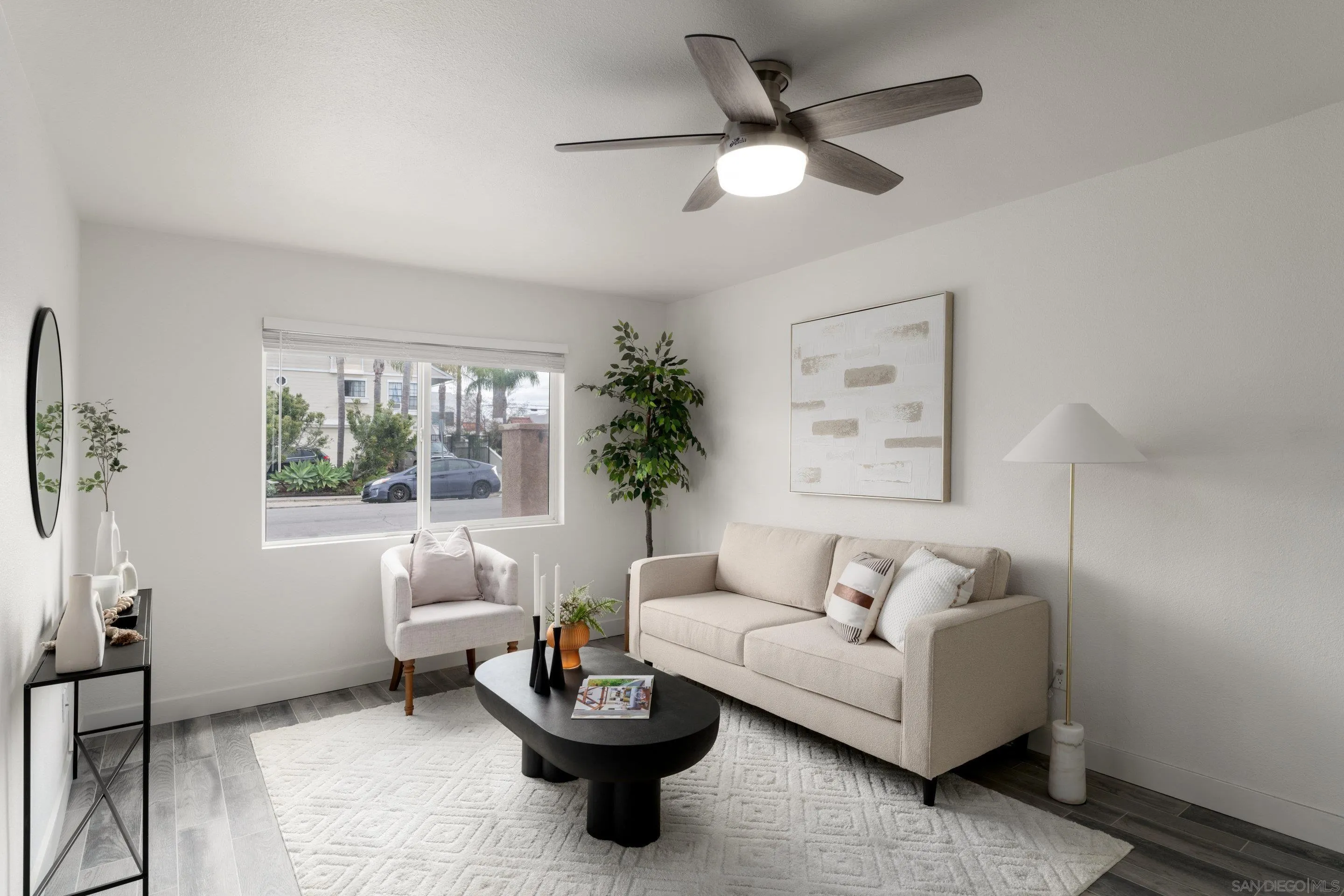 Photo #3: 250023341 Listing 