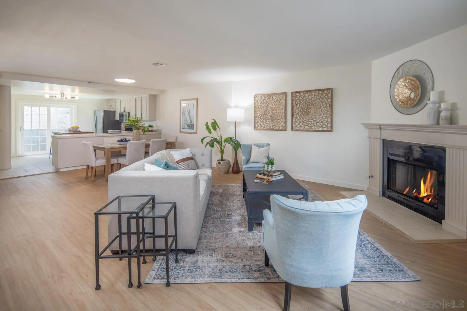 Photo #6: 250023359 Listing 