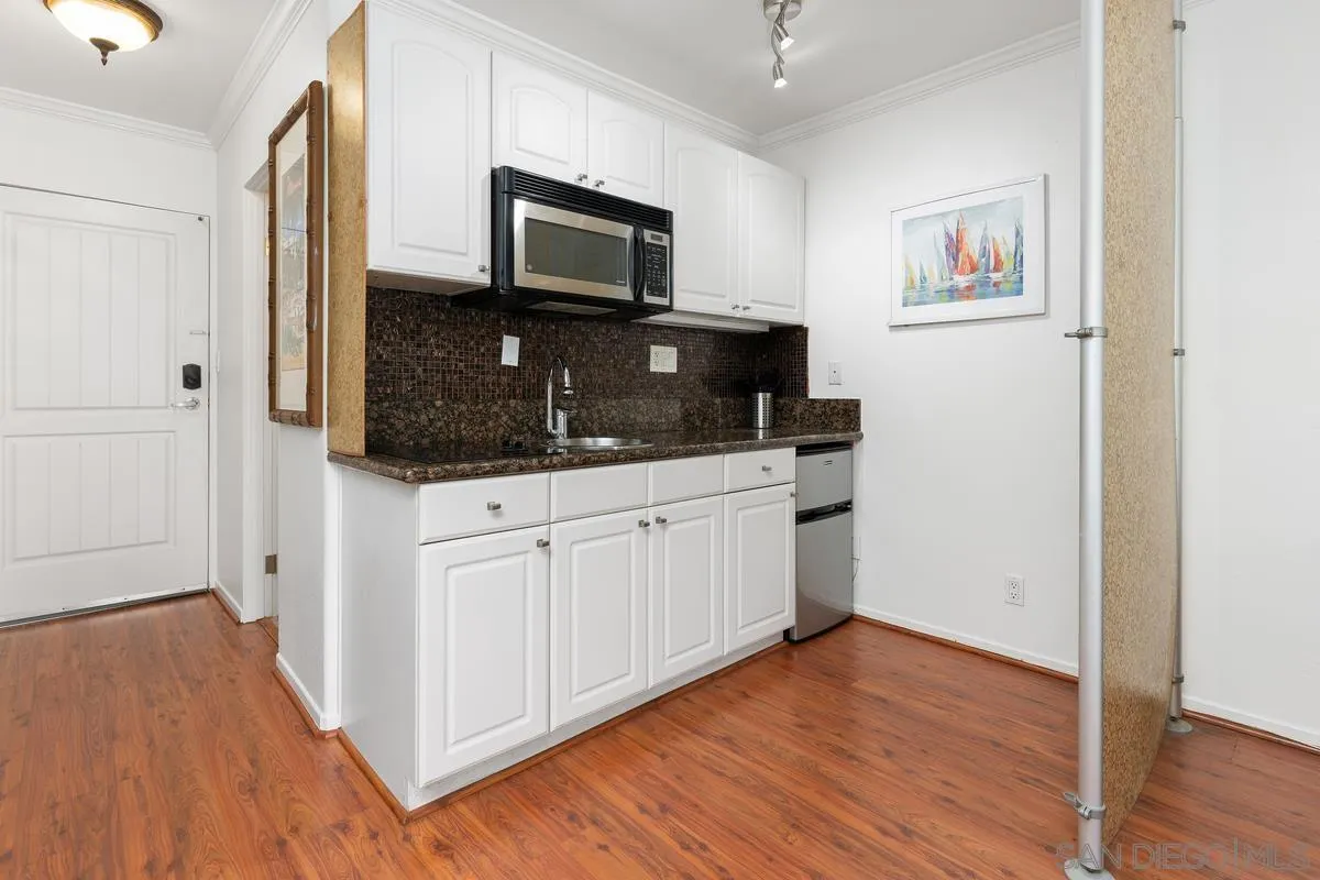 Photo #10: 250023360 Listing: Photo #10