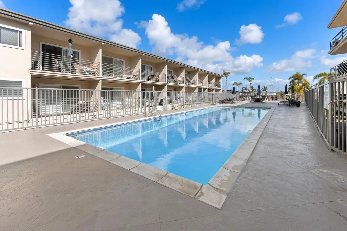 Photo #18: 250023360 Listing: Photo #18