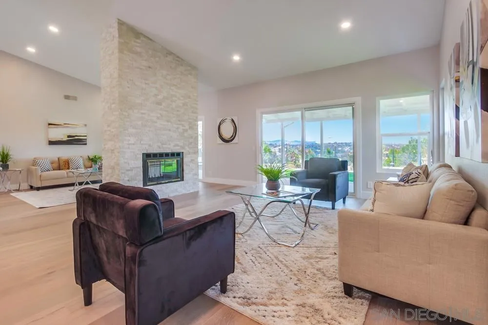 https://cdn.realtyfeed.com/cdn/127/250023364/86da90e9858e7333678250560f76b718.webp