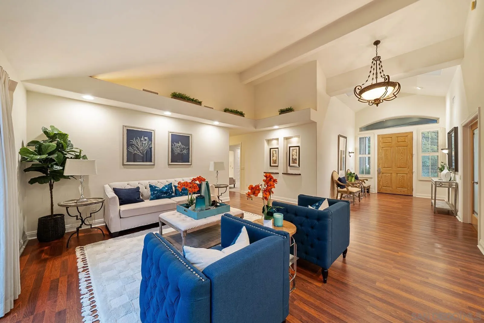 https://cdn.realtyfeed.com/cdn/127/250023371/b94d884c74f1fbf209bc1cc4b8eae719.webp