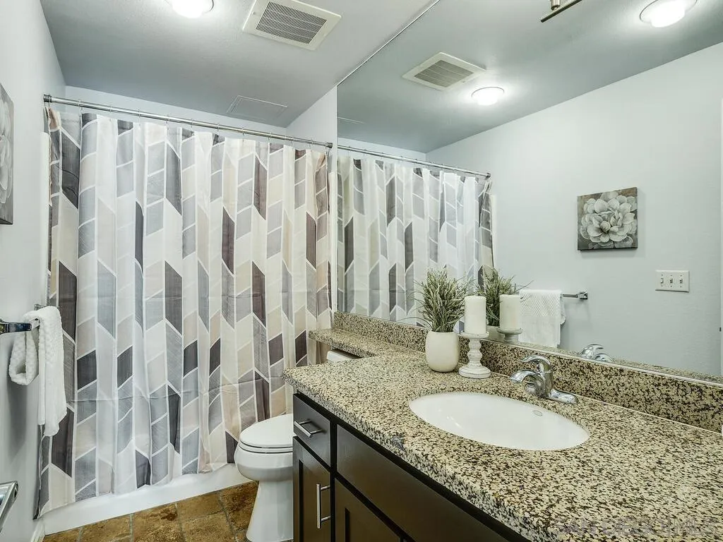 Photo #15: 250023377 Listing: Photo #15