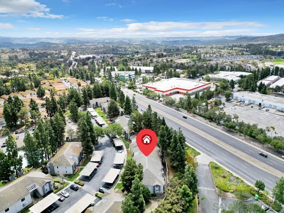 https://cdn.realtyfeed.com/cdn/127/250023418/d5b8215056782a67a5632b4144cf5646.webp