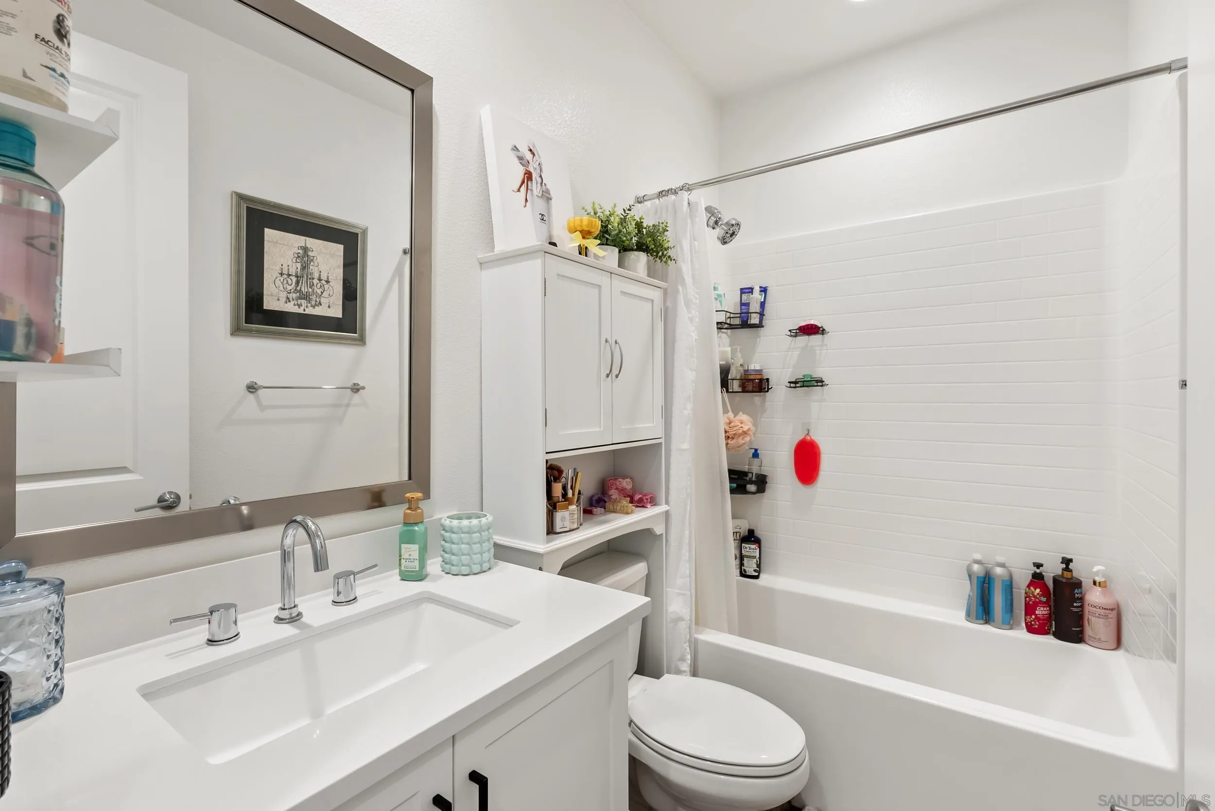 Photo #11: 250023441 Listing: Photo #11